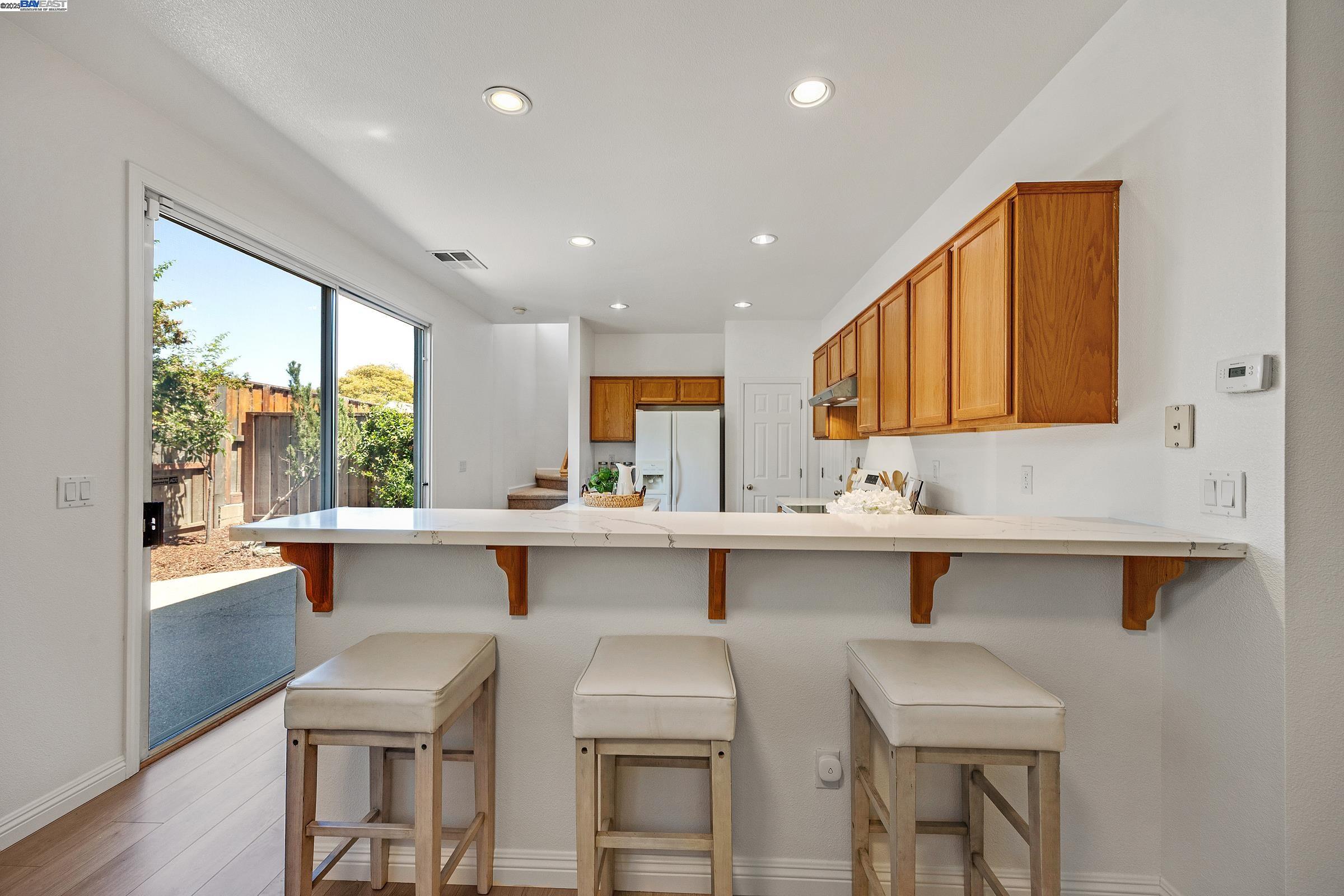 Detail Gallery Image 15 of 36 For 961 William Dr, San Lorenzo,  CA 94580 - 3 Beds | 2/1 Baths