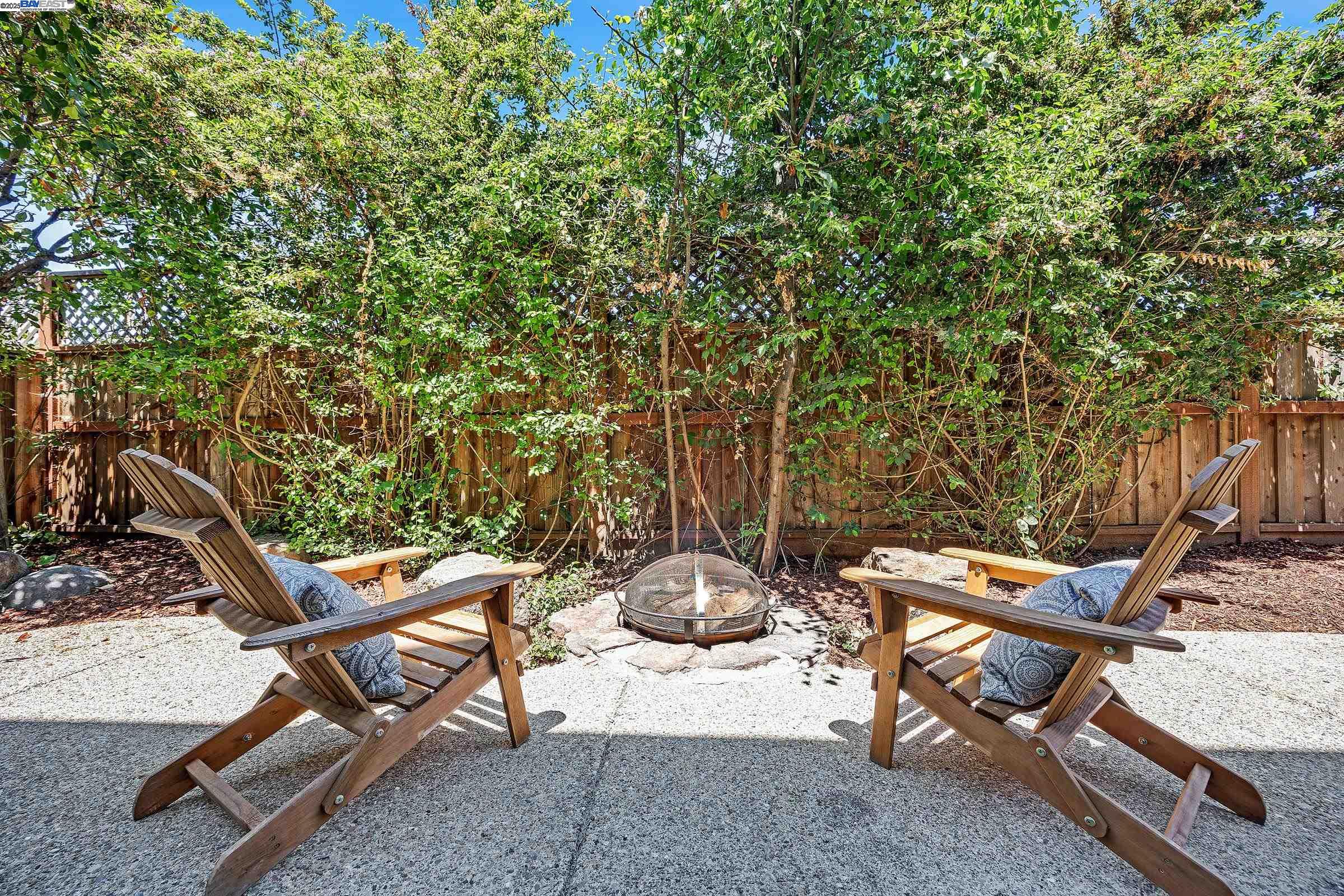 Detail Gallery Image 17 of 36 For 961 William Dr, San Lorenzo,  CA 94580 - 3 Beds | 2/1 Baths