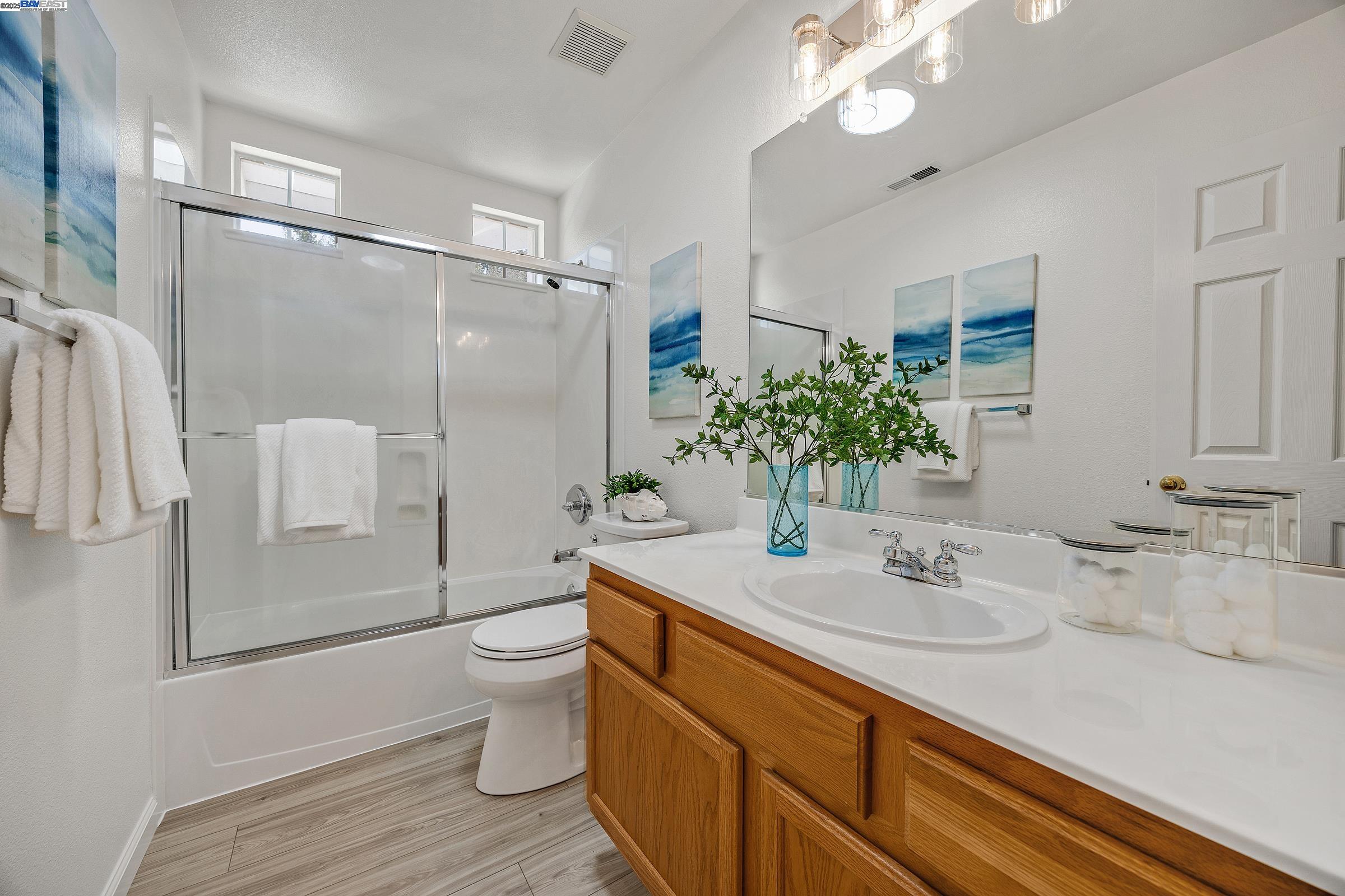 Detail Gallery Image 29 of 36 For 961 William Dr, San Lorenzo,  CA 94580 - 3 Beds | 2/1 Baths