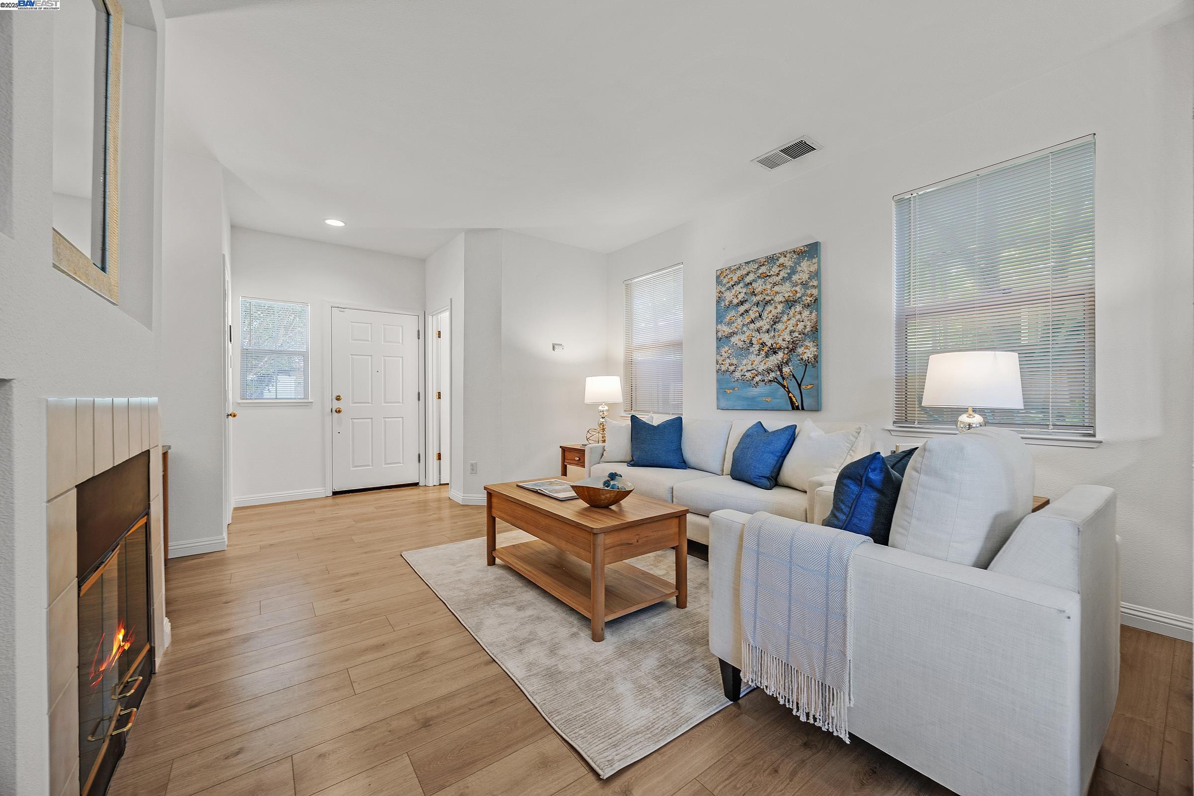 Detail Gallery Image 8 of 36 For 961 William Dr, San Lorenzo,  CA 94580 - 3 Beds | 2/1 Baths