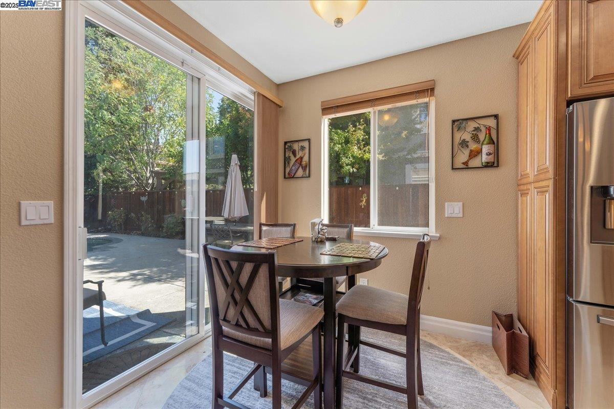 Detail Gallery Image 12 of 25 For 6426 Owl Way, Livermore,  CA 94551 - 4 Beds | 2/1 Baths