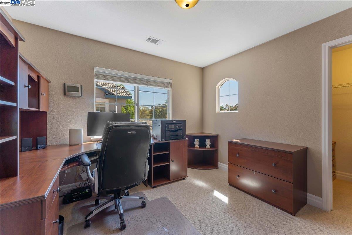 Detail Gallery Image 22 of 25 For 6426 Owl Way, Livermore,  CA 94551 - 4 Beds | 2/1 Baths