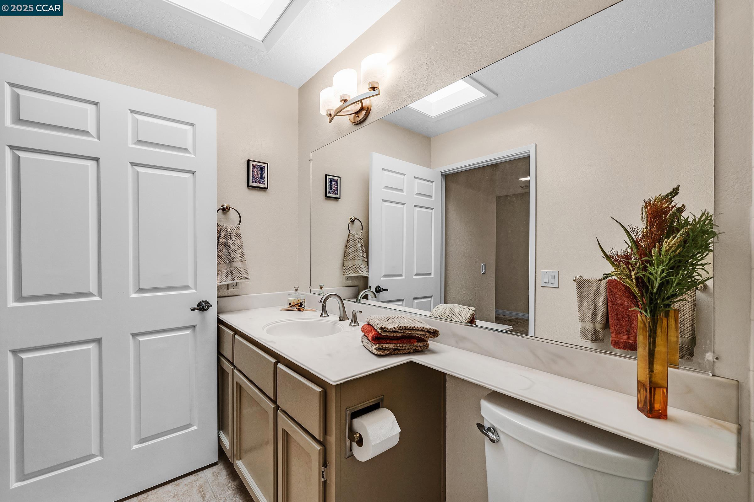 Detail Gallery Image 22 of 42 For 7111 via Portada, San Jose,  CA 95135 - 3 Beds | 2 Baths