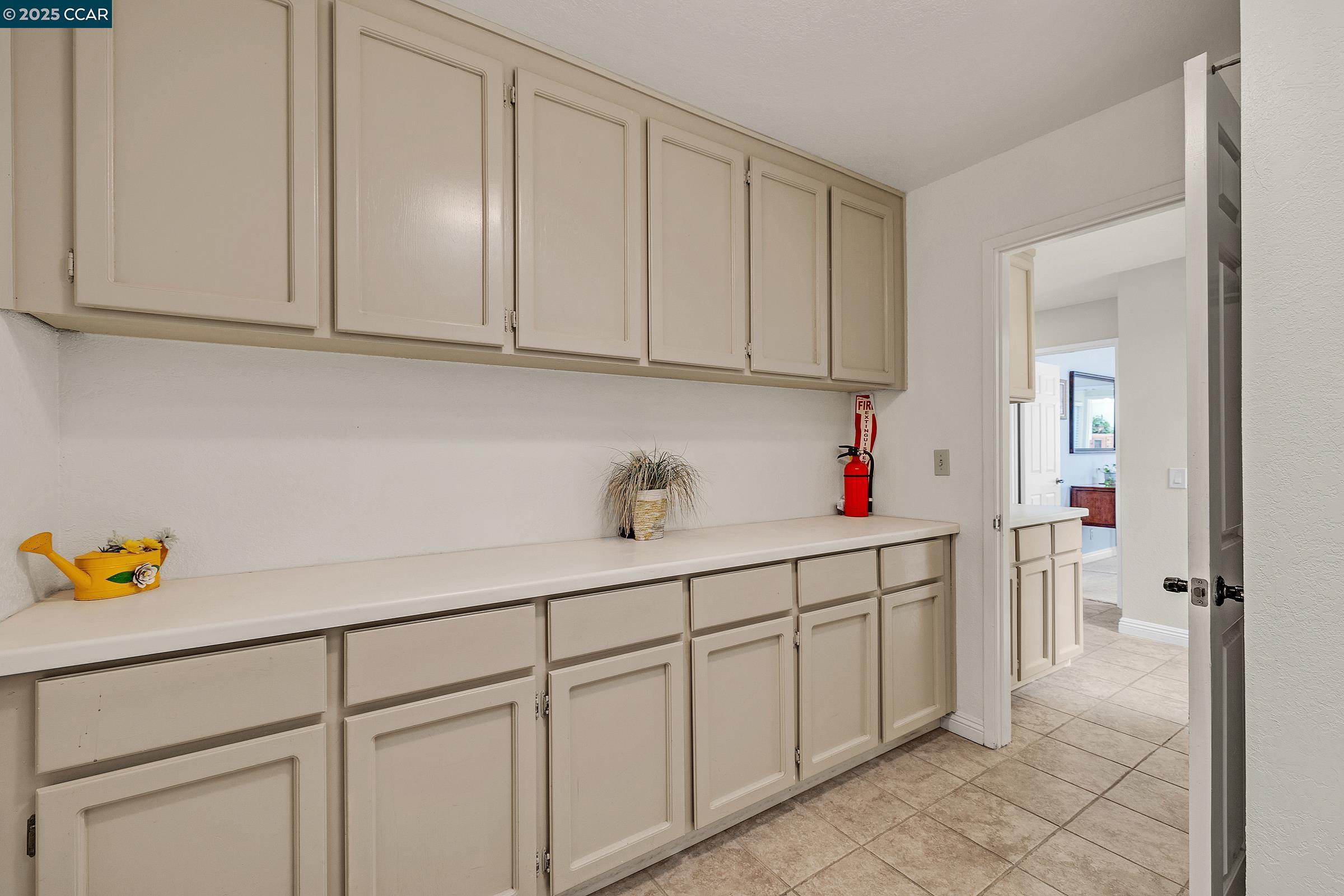 Detail Gallery Image 24 of 42 For 7111 via Portada, San Jose,  CA 95135 - 3 Beds | 2 Baths