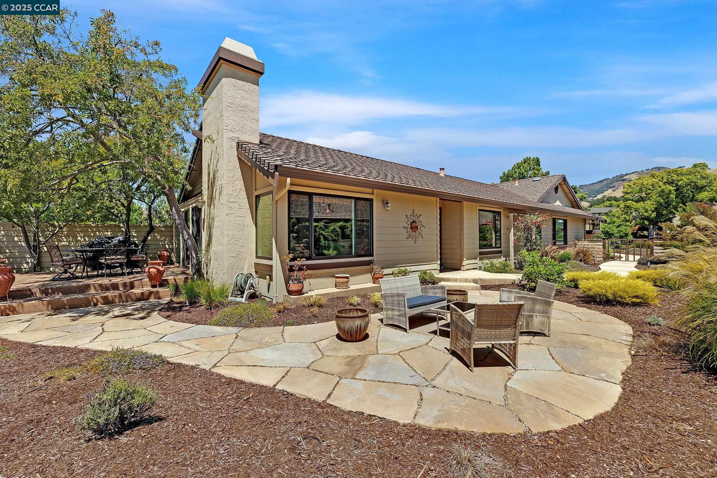 Detail Gallery Image 28 of 42 For 7111 via Portada, San Jose,  CA 95135 - 3 Beds | 2 Baths