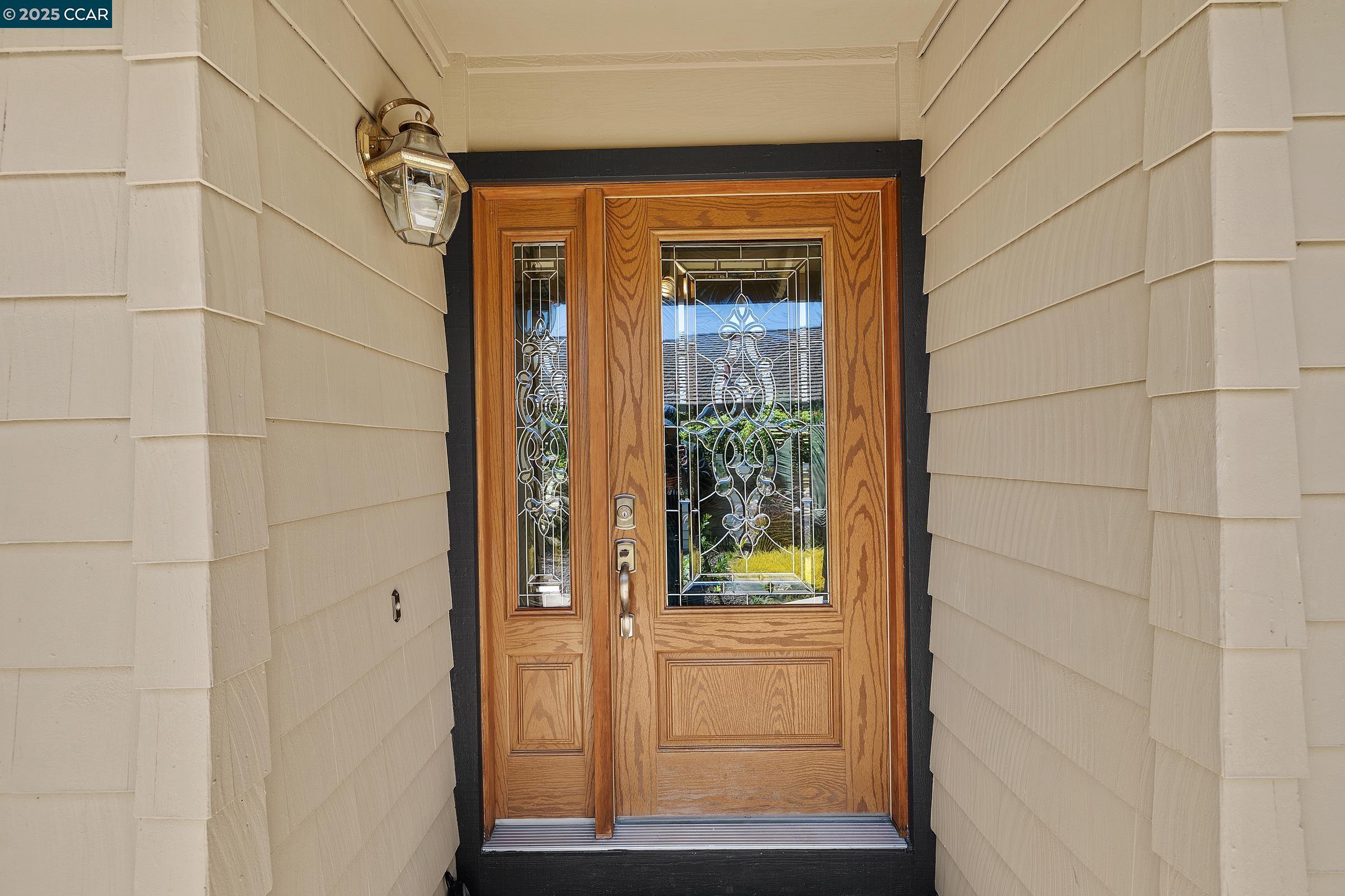Detail Gallery Image 4 of 42 For 7111 via Portada, San Jose,  CA 95135 - 3 Beds | 2 Baths