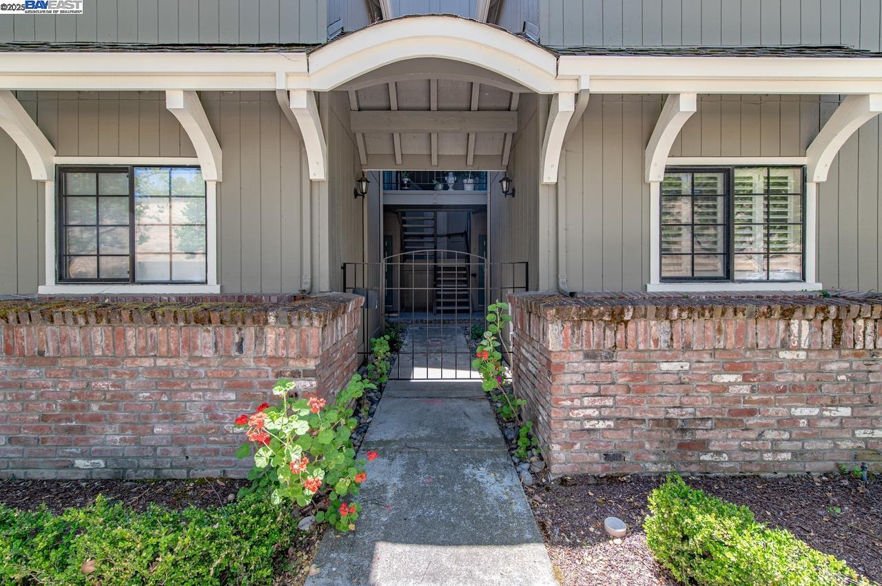 Photo #2: 41106956 Listing 