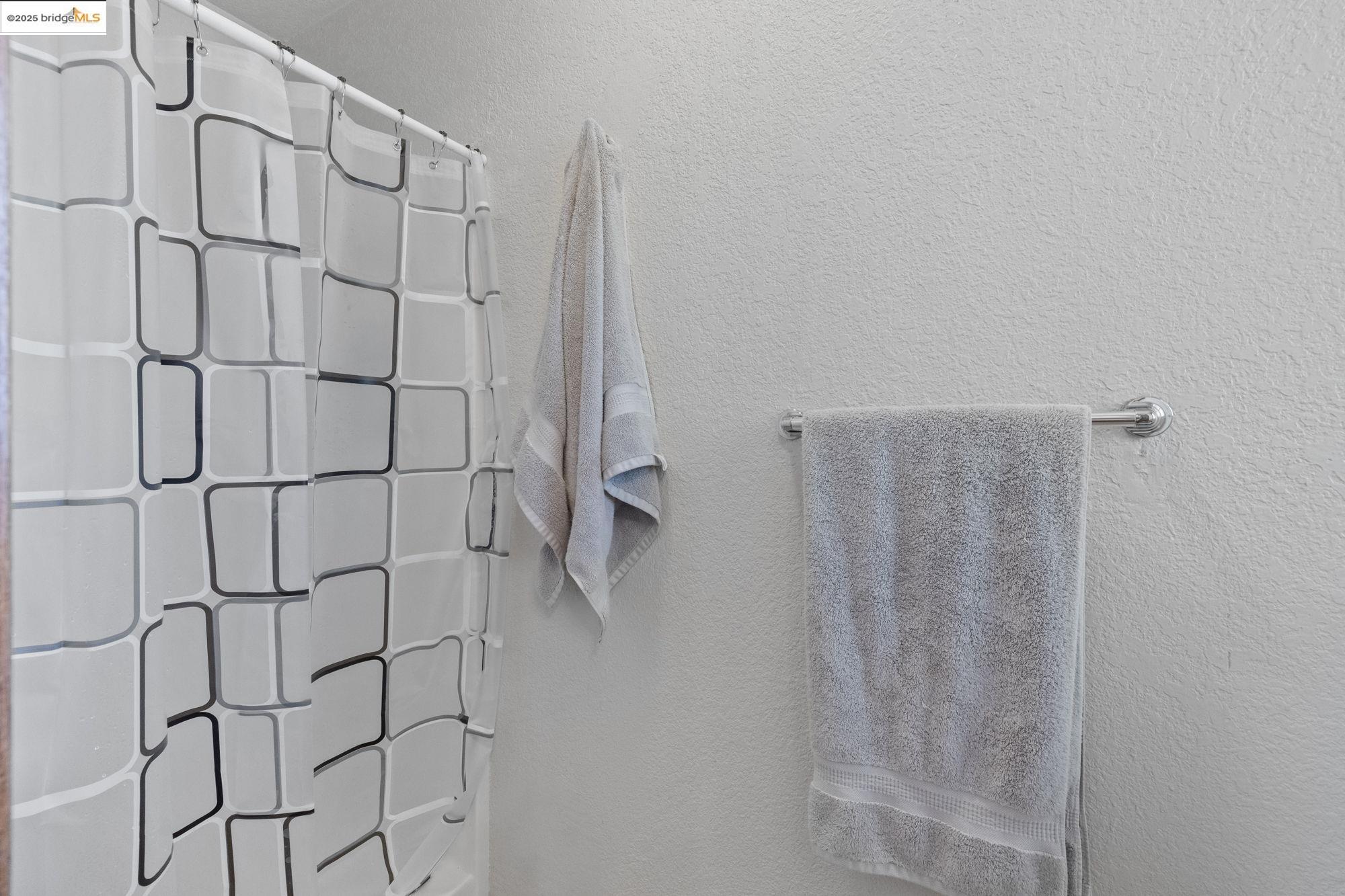 Detail Gallery Image 26 of 47 For 14130 Oak Knoll Rd, Sonora,  CA 95370 - 3 Beds | 2 Baths