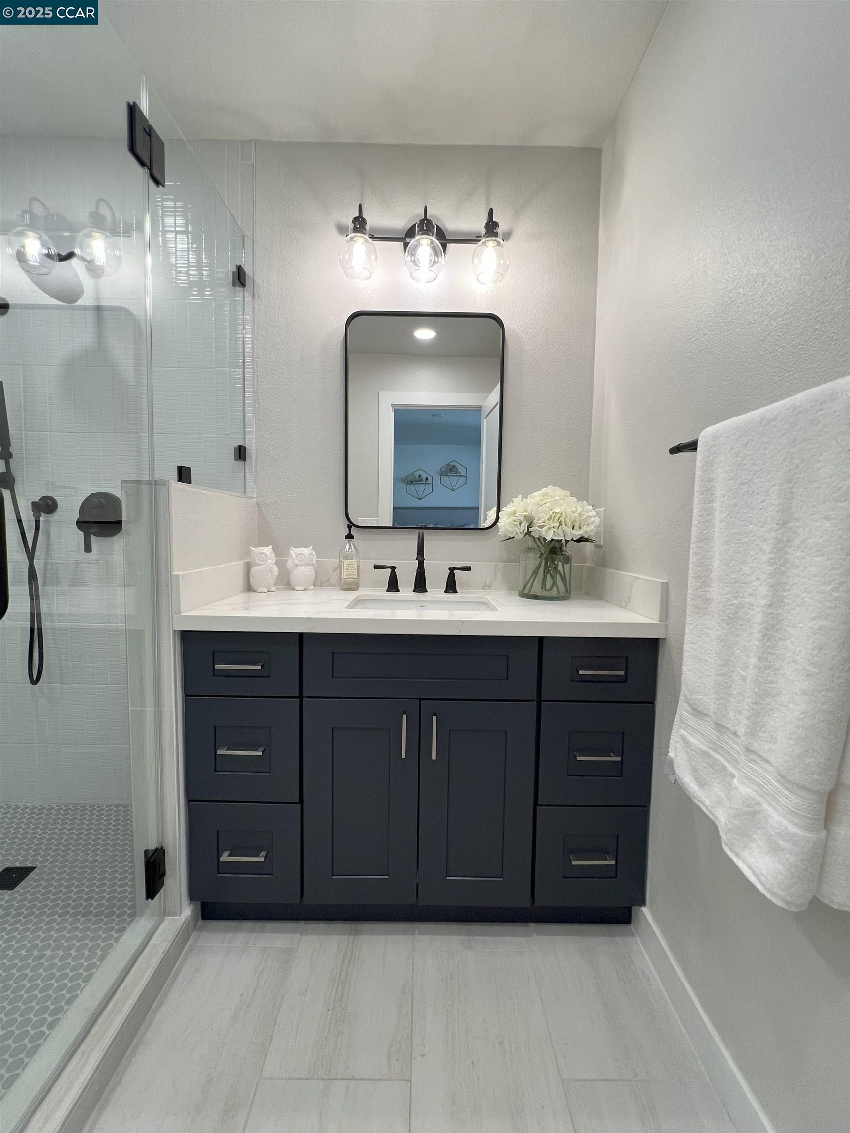 Detail Gallery Image 31 of 38 For 4650 Regina Ln, Concord,  CA 94521 - 3 Beds | 2 Baths