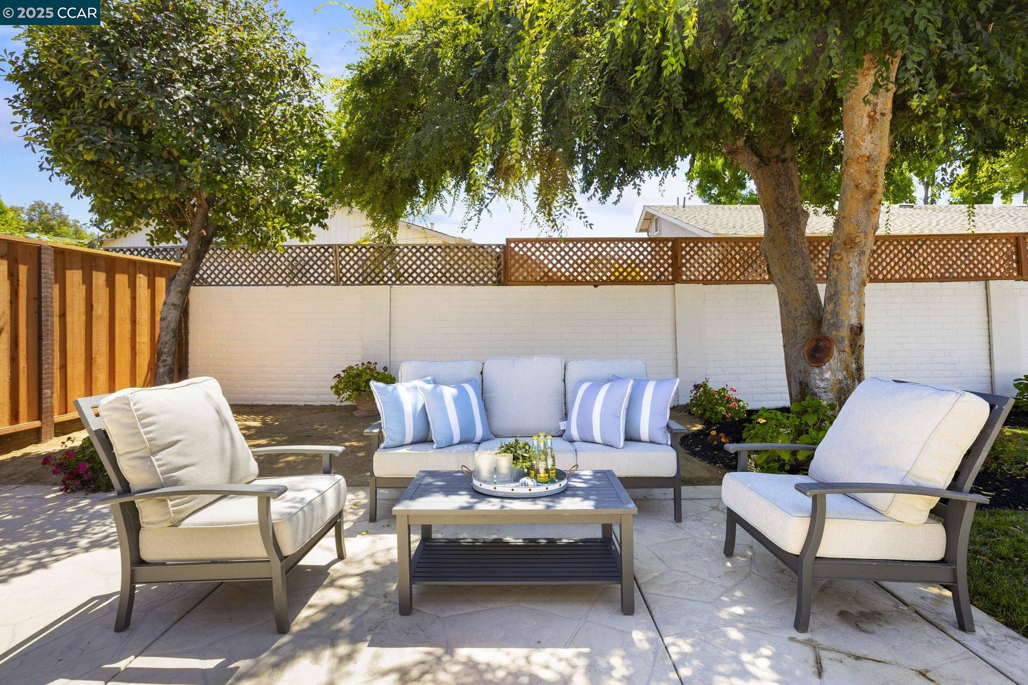 Detail Gallery Image 36 of 38 For 4650 Regina Ln, Concord,  CA 94521 - 3 Beds | 2 Baths