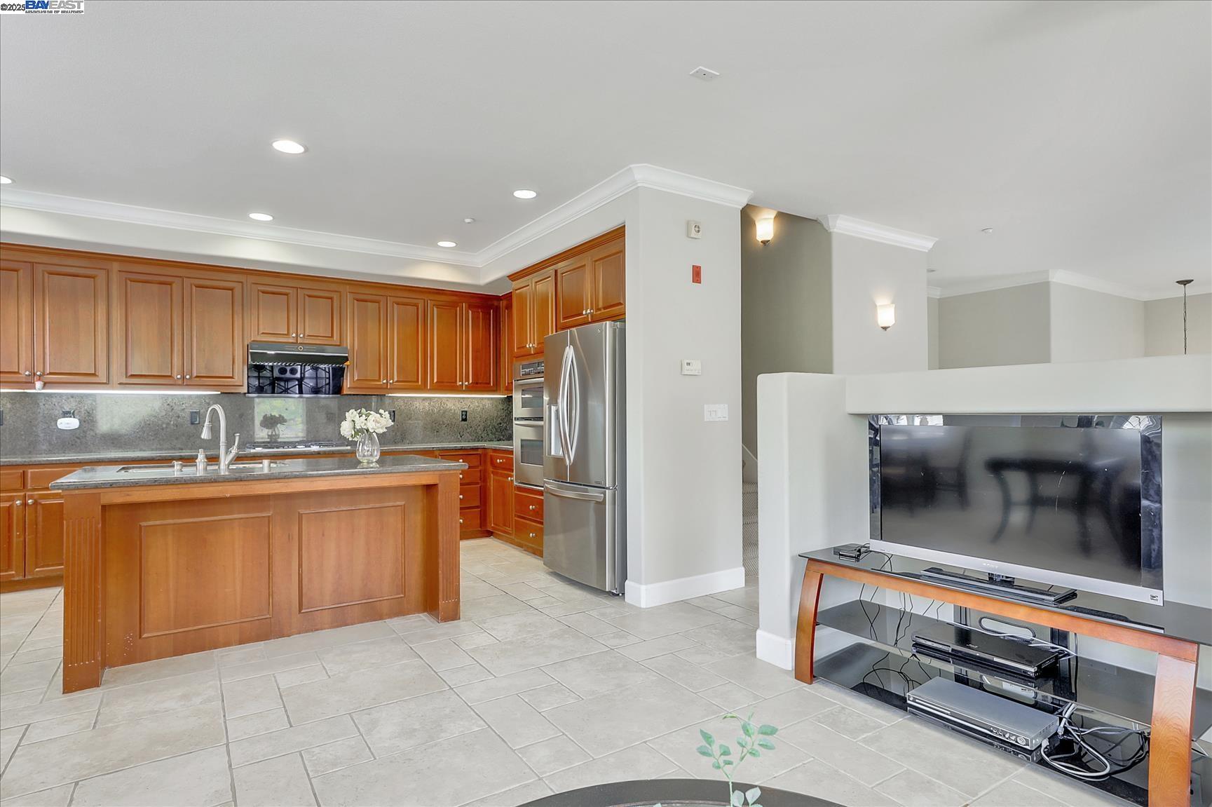 Detail Gallery Image 15 of 23 For 6320 Byron Ln, San Ramon,  CA 94582 - 4 Beds | 3 Baths