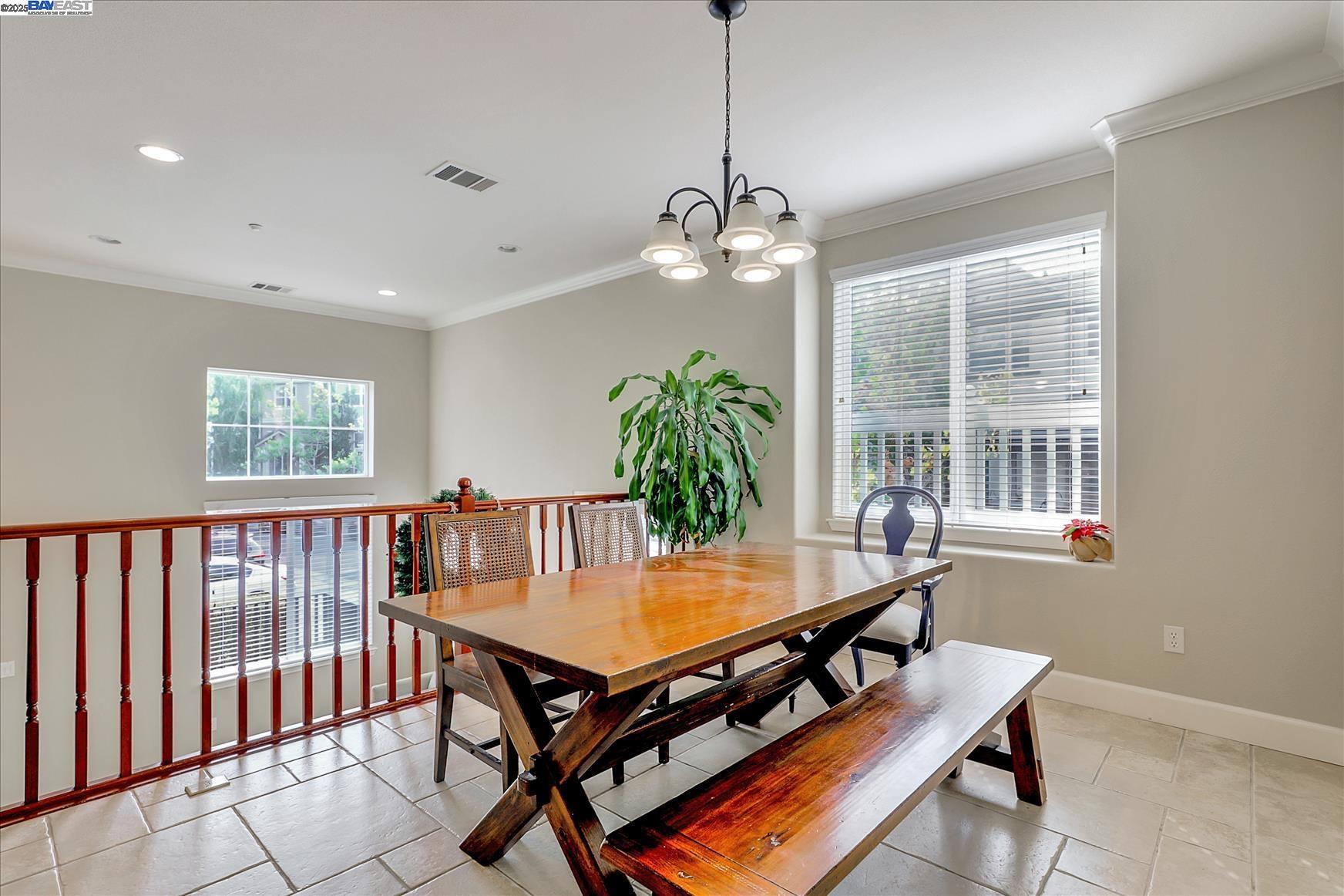 Detail Gallery Image 6 of 23 For 6320 Byron Ln, San Ramon,  CA 94582 - 4 Beds | 3 Baths