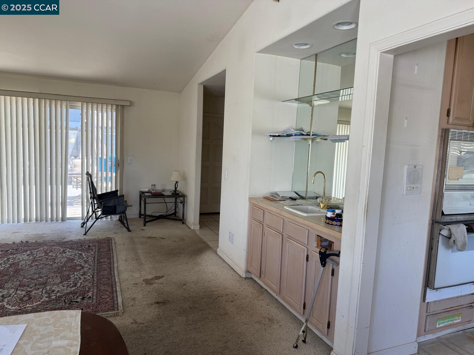 Detail Gallery Image 7 of 15 For 149 Alice St, Santa Rosa,  CA 95409 - 3 Beds | 2/1 Baths