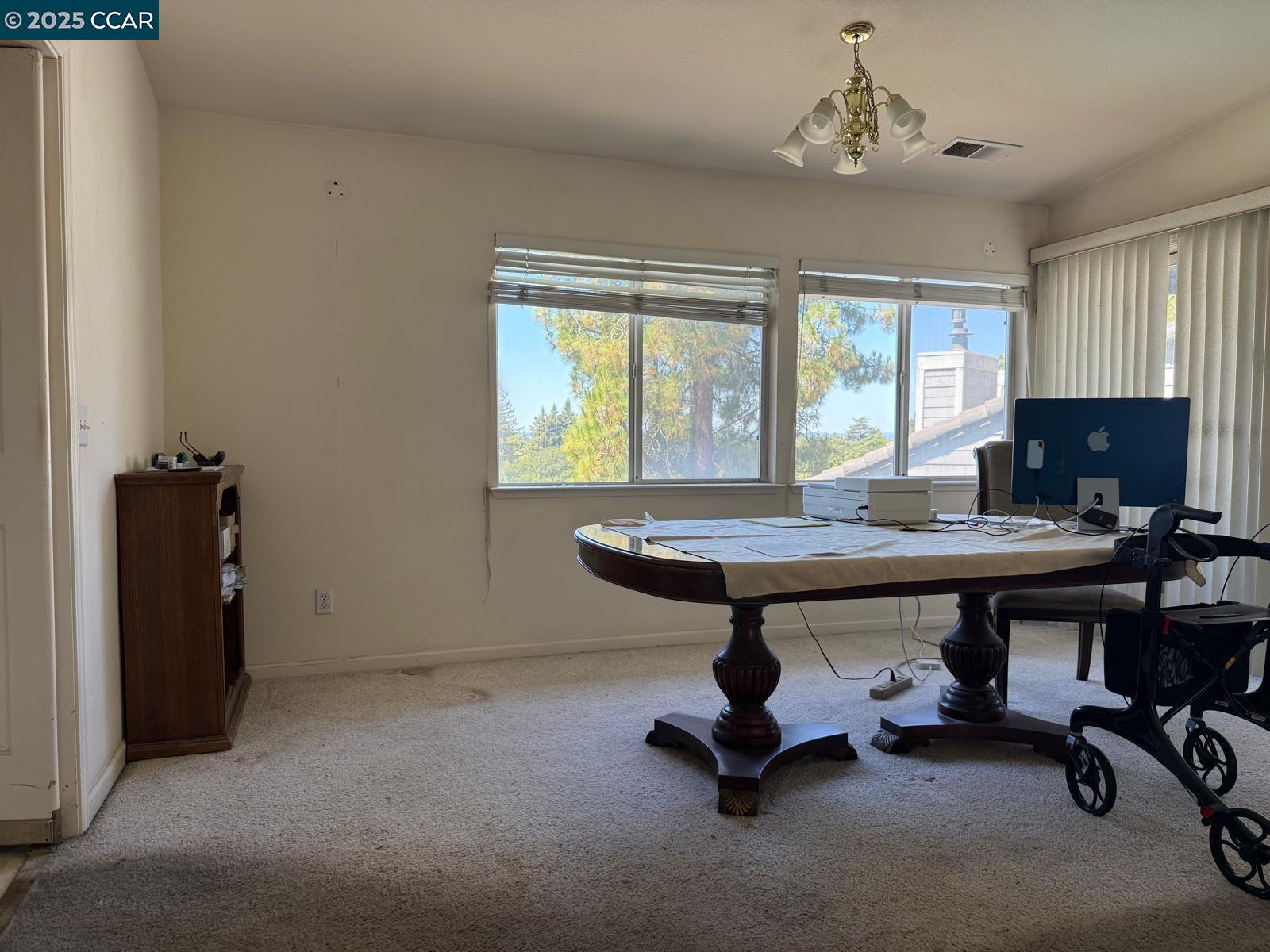 Detail Gallery Image 9 of 15 For 149 Alice St, Santa Rosa,  CA 95409 - 3 Beds | 2/1 Baths