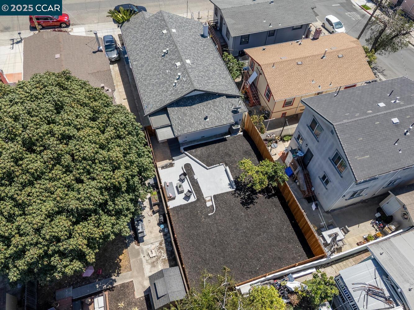 Detail Gallery Image 27 of 27 For 2155 Rosedale Ave, Oakland,  CA 94601 - 3 Beds | 2 Baths