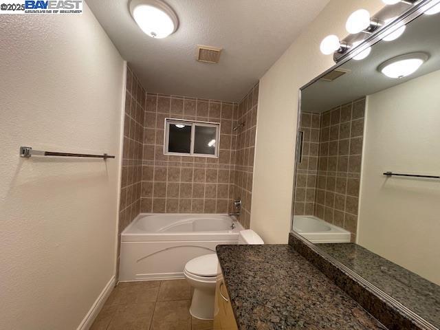 Detail Gallery Image 12 of 24 For 108 Lund Ave, Hayward,  CA 94544 - 4 Beds | 3/1 Baths