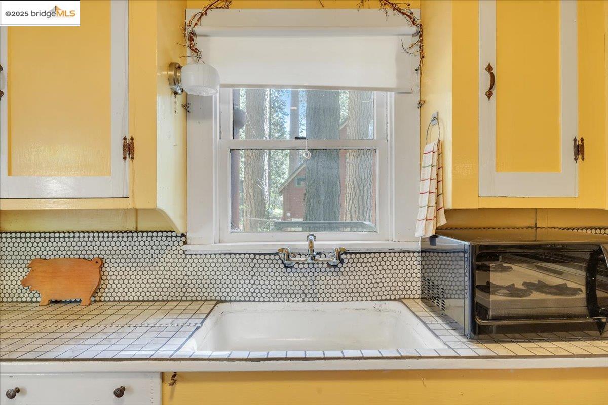 Detail Gallery Image 11 of 38 For 25885 Mono Drive, Long Barn,  CA 95335 - 2 Beds | 1/1 Baths