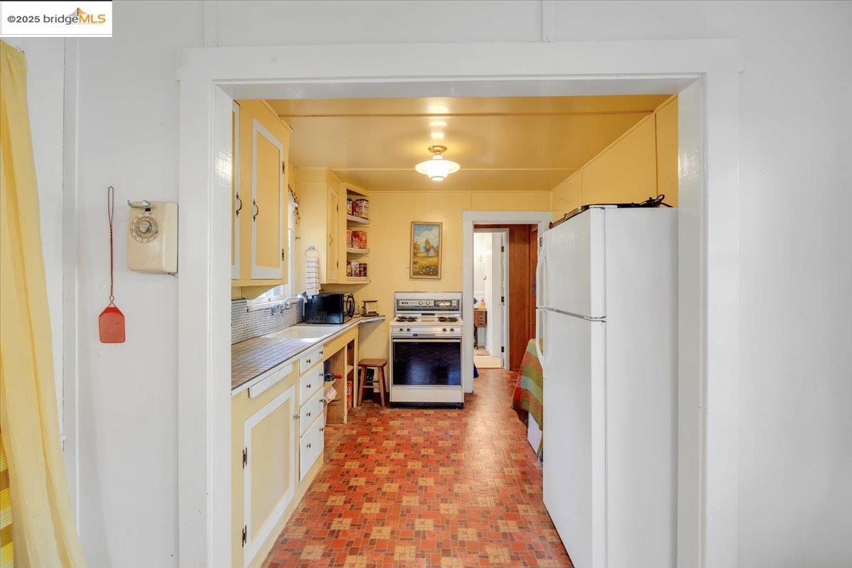 Detail Gallery Image 14 of 38 For 25885 Mono Drive, Long Barn,  CA 95335 - 2 Beds | 1/1 Baths