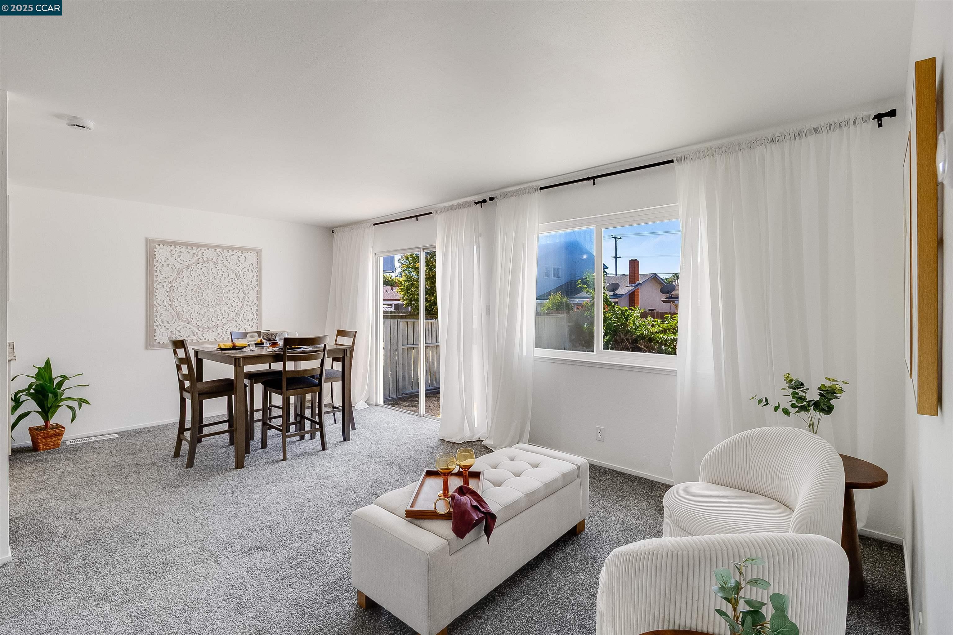 Detail Gallery Image 9 of 30 For 4524 Bell Ct, Richmond,  CA 94804 - 3 Beds | 2 Baths