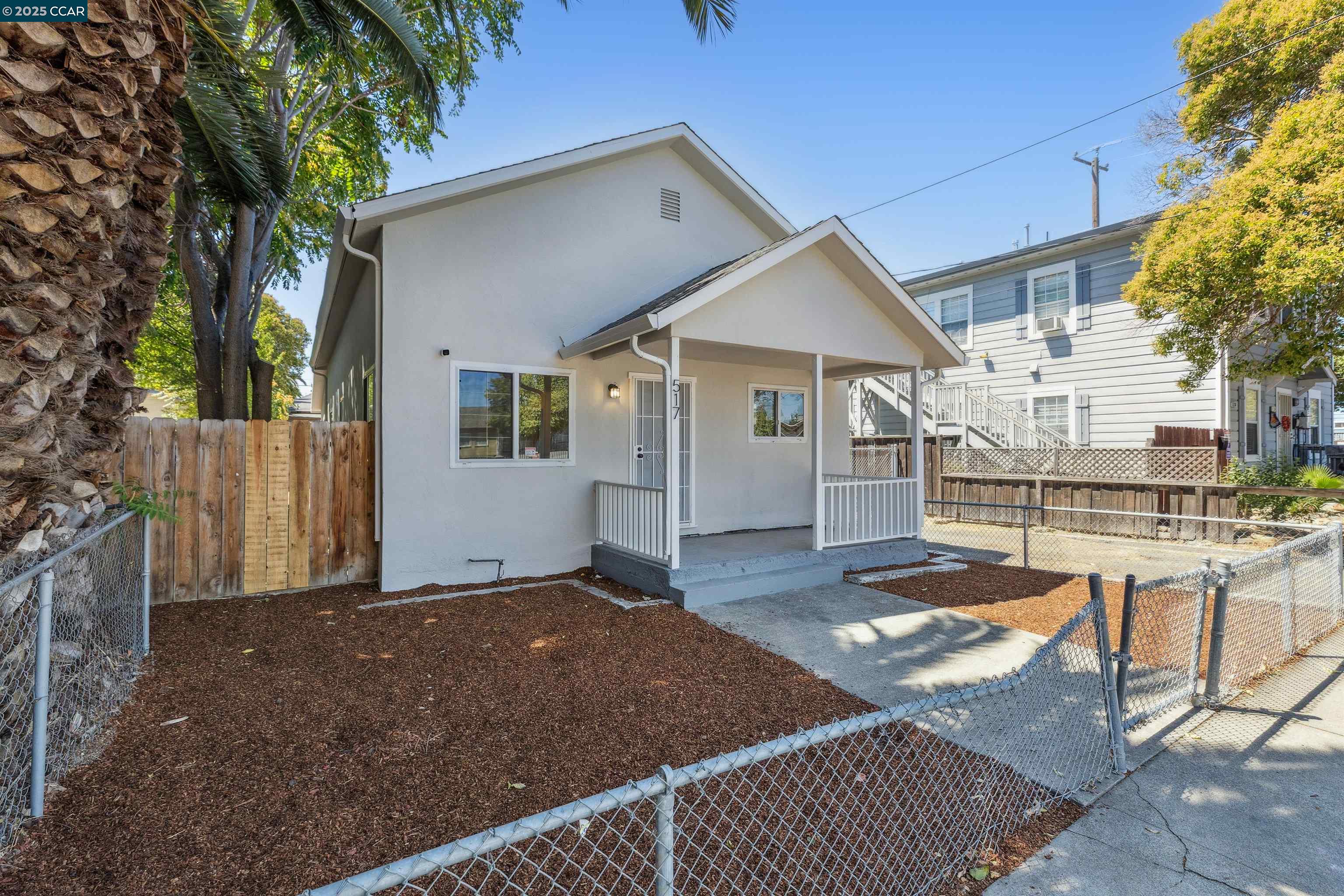 Detail Gallery Image 1 of 1 For 517 W 6th Street, Antioch,  CA 94509 - 3 Beds | 2 Baths