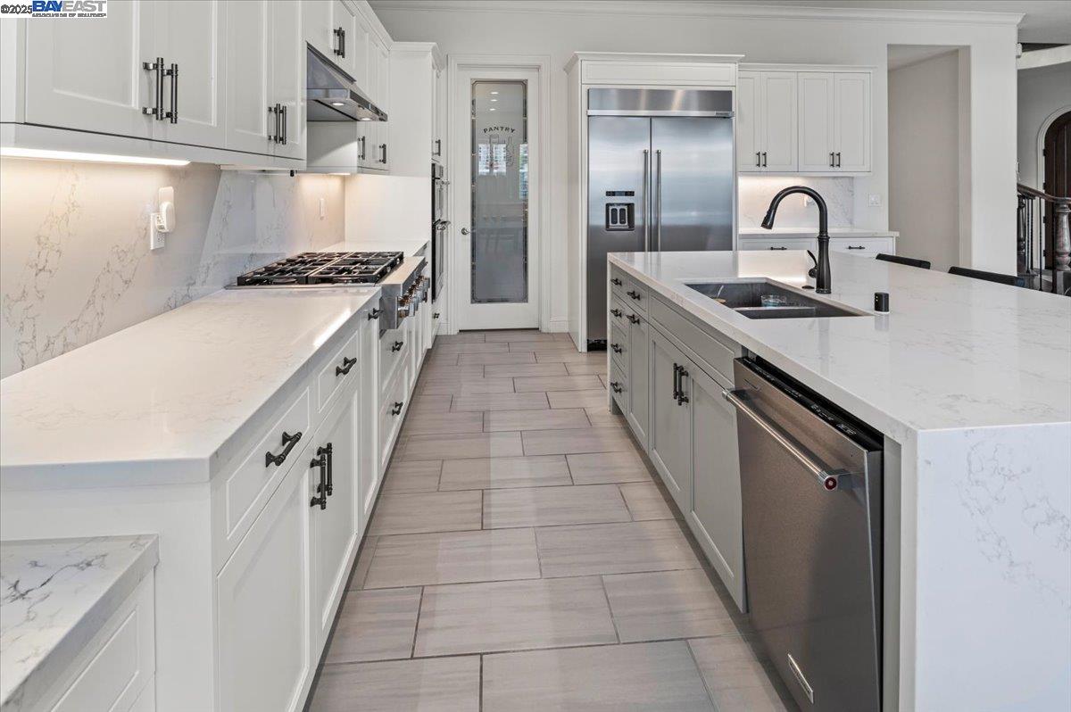 Detail Gallery Image 17 of 54 For 264 Zinnia Ct, San Ramon,  CA 94582 - 4 Beds | 3/1 Baths