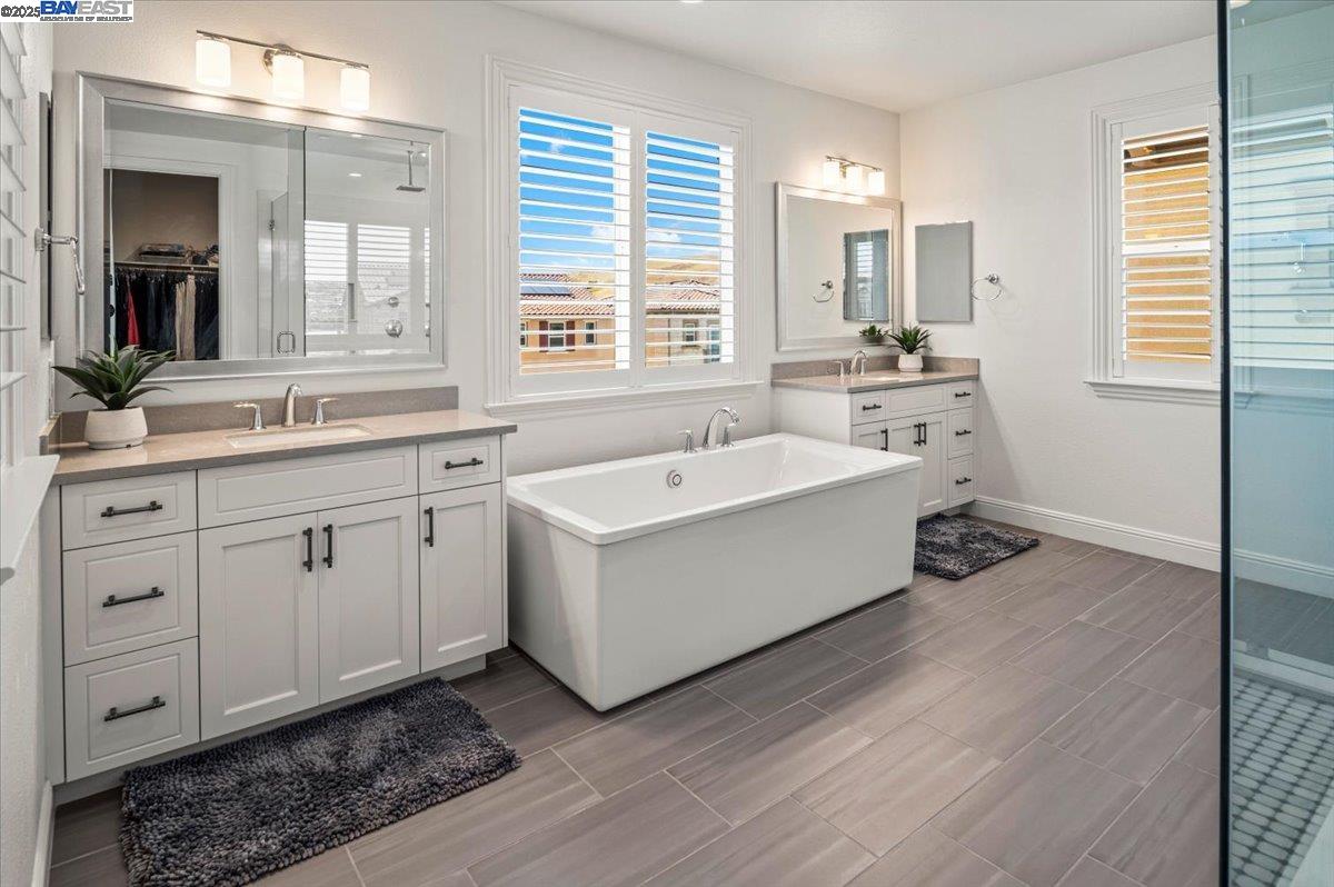 Detail Gallery Image 30 of 54 For 264 Zinnia Ct, San Ramon,  CA 94582 - 4 Beds | 3/1 Baths