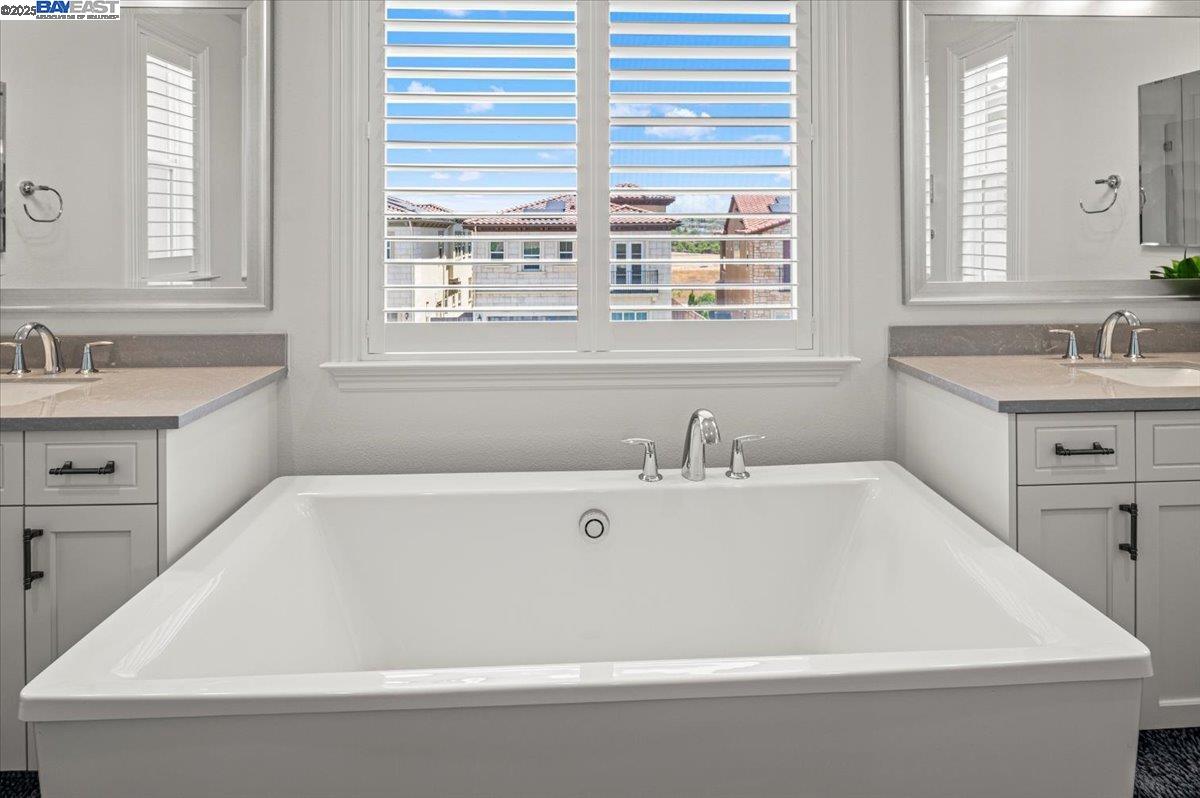 Detail Gallery Image 34 of 54 For 264 Zinnia Ct, San Ramon,  CA 94582 - 4 Beds | 3/1 Baths