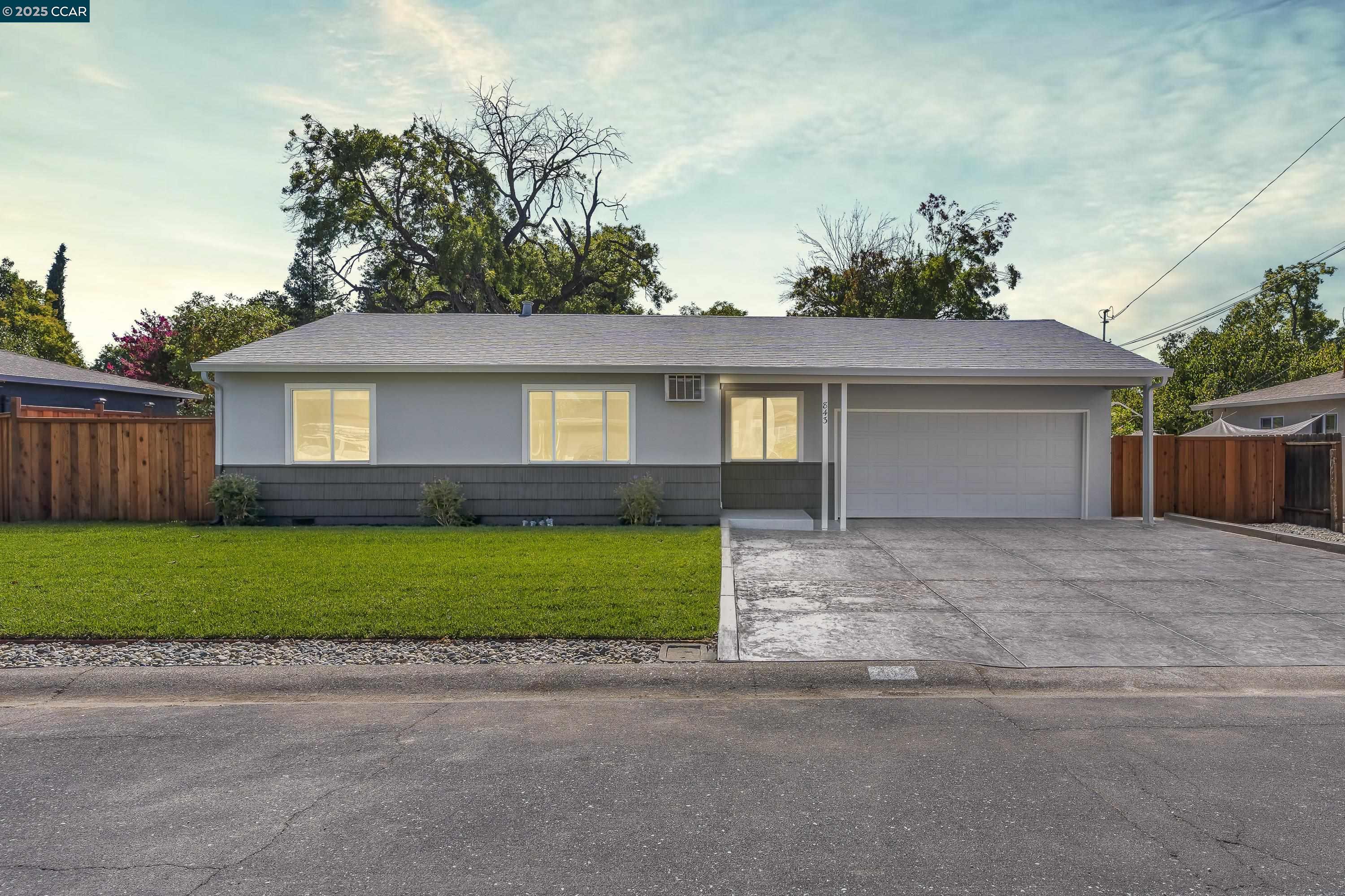 Front Image Thumbnail for CC41106985