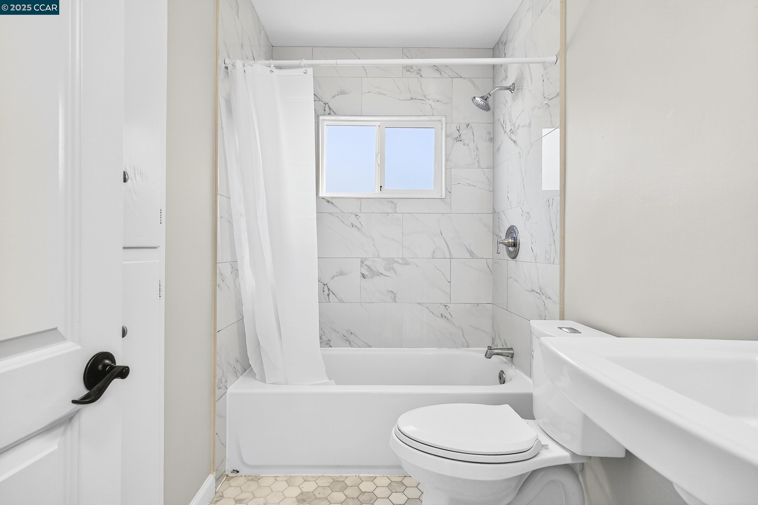 Detail Gallery Image 29 of 59 For 843 Audrey Ct, Pleasant Hill,  CA 94523 - 3 Beds | 1 Baths