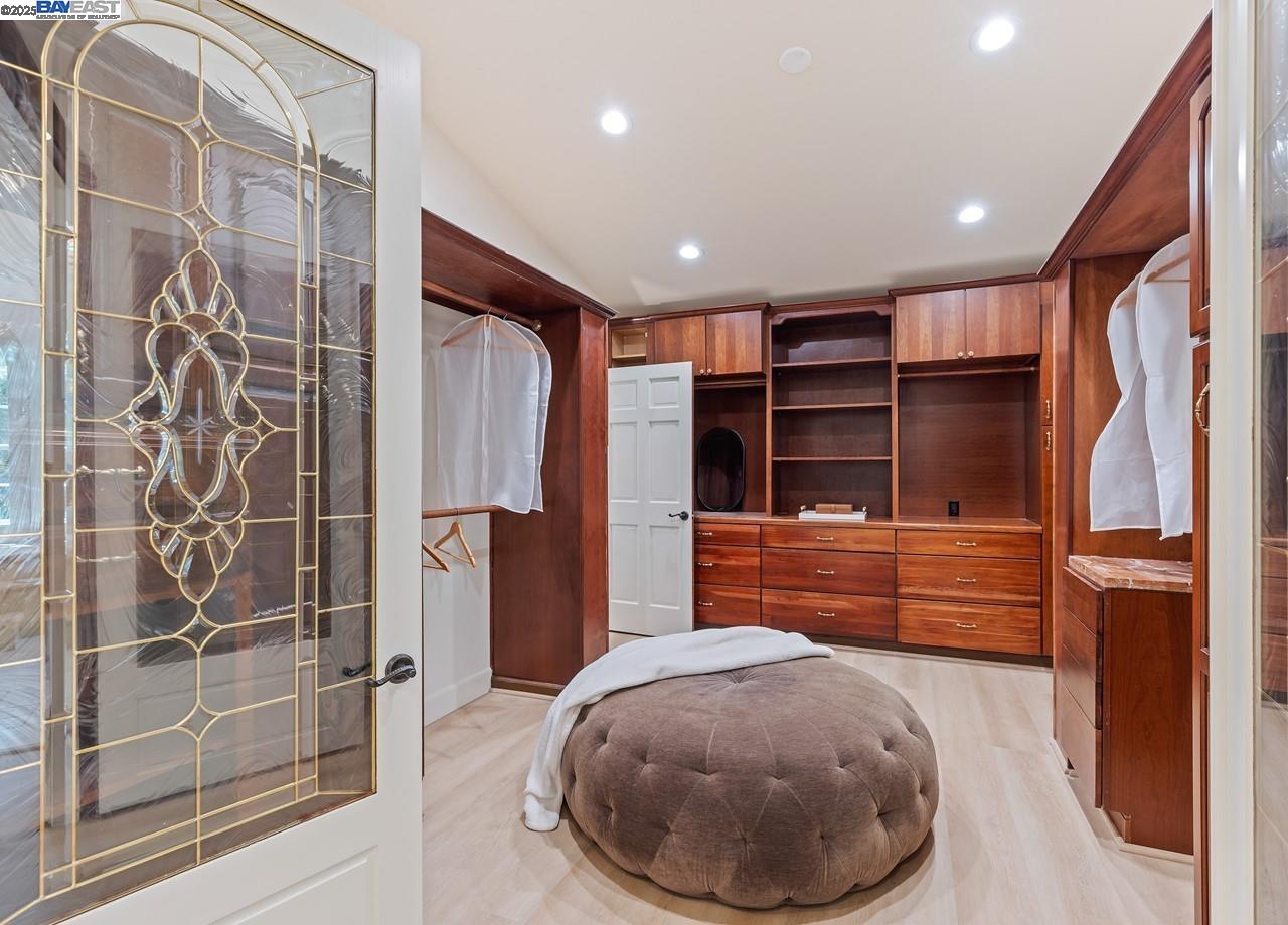 Detail Gallery Image 29 of 60 For 107 Verde Mesa Dr, Danville,  CA 94526 - 5 Beds | 4/1 Baths