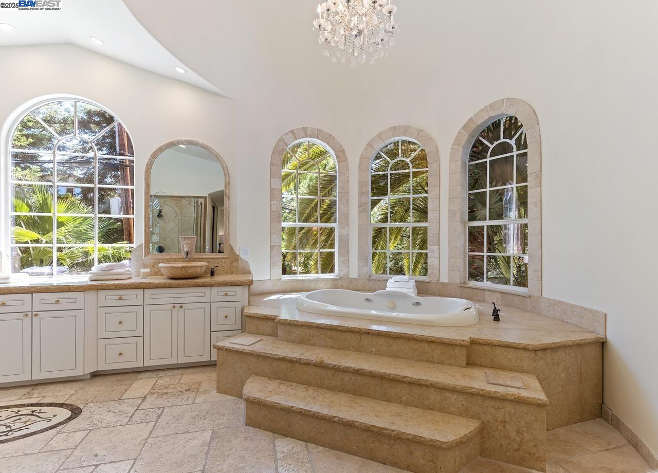 Detail Gallery Image 31 of 60 For 107 Verde Mesa Dr, Danville,  CA 94526 - 5 Beds | 4/1 Baths