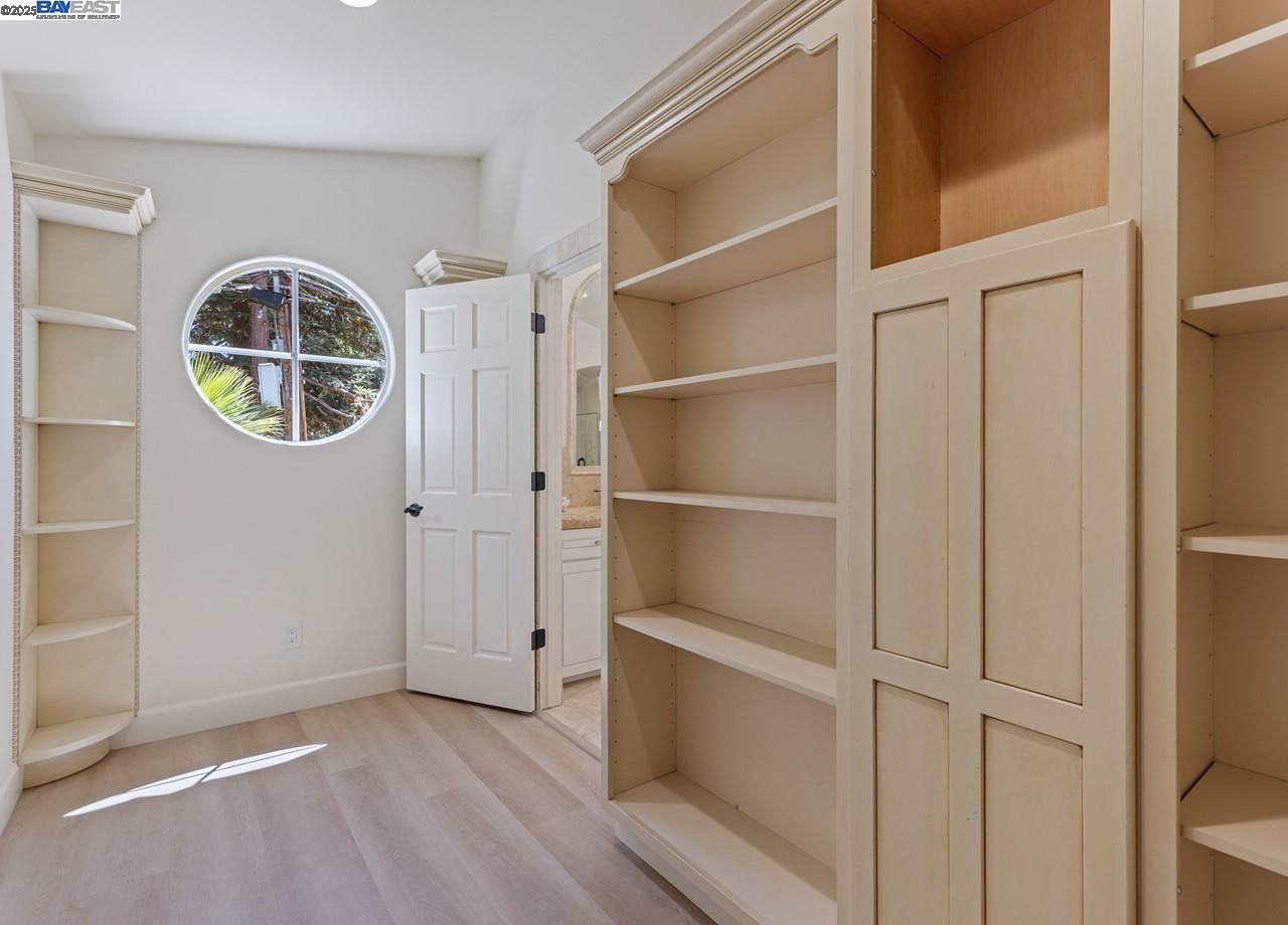 Detail Gallery Image 34 of 60 For 107 Verde Mesa Dr, Danville,  CA 94526 - 5 Beds | 4/1 Baths