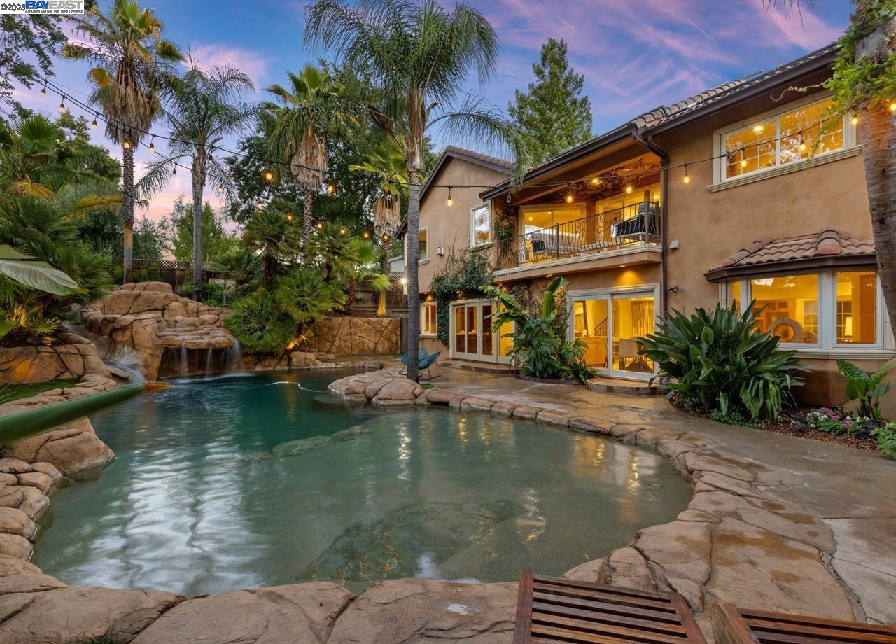 Detail Gallery Image 37 of 60 For 107 Verde Mesa Dr, Danville,  CA 94526 - 5 Beds | 4/1 Baths