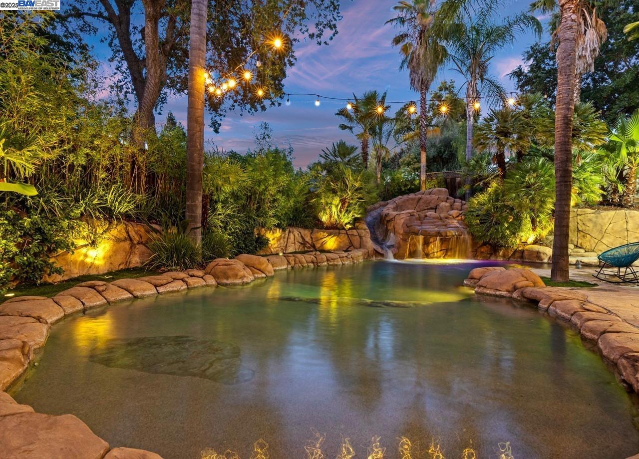 Detail Gallery Image 40 of 60 For 107 Verde Mesa Dr, Danville,  CA 94526 - 5 Beds | 4/1 Baths