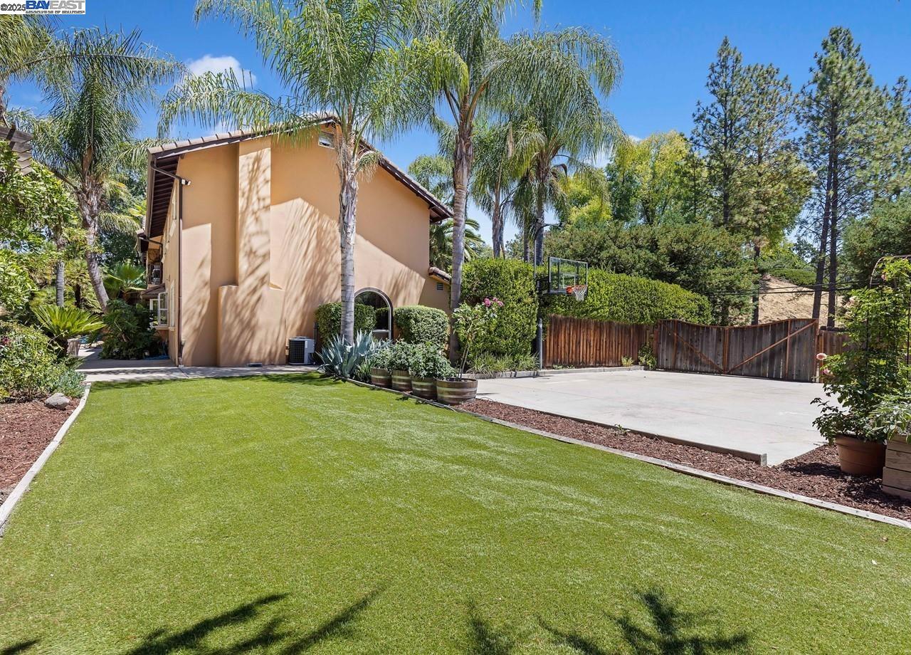 Detail Gallery Image 51 of 60 For 107 Verde Mesa Dr, Danville,  CA 94526 - 5 Beds | 4/1 Baths