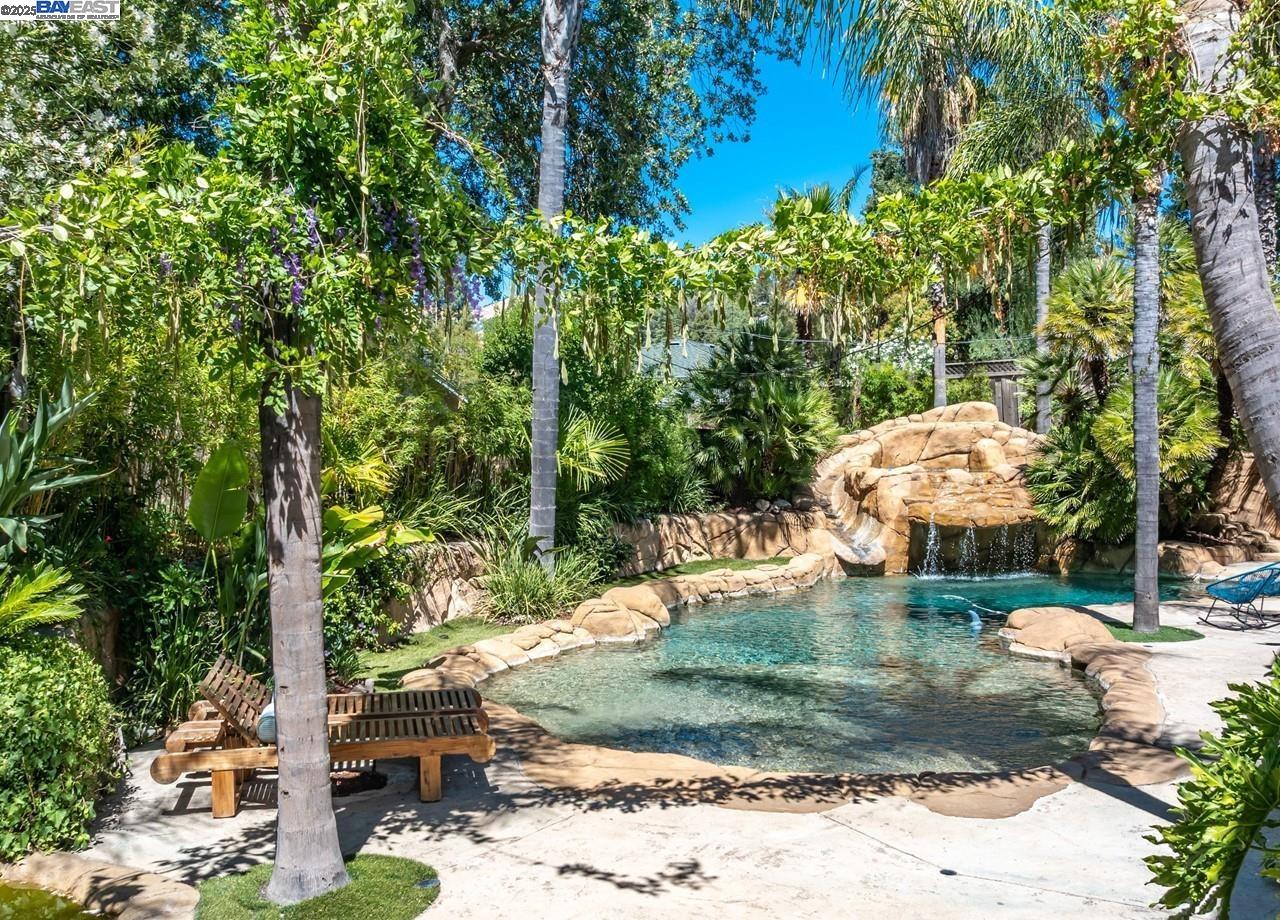 Detail Gallery Image 53 of 60 For 107 Verde Mesa Dr, Danville,  CA 94526 - 5 Beds | 4/1 Baths