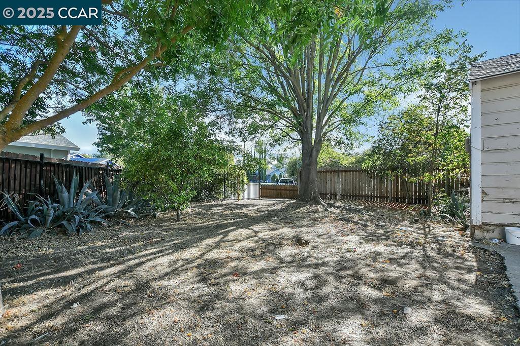 Detail Gallery Image 24 of 29 For 25 Megan Ct, Oakley,  CA 94561 - 3 Beds | 1 Baths