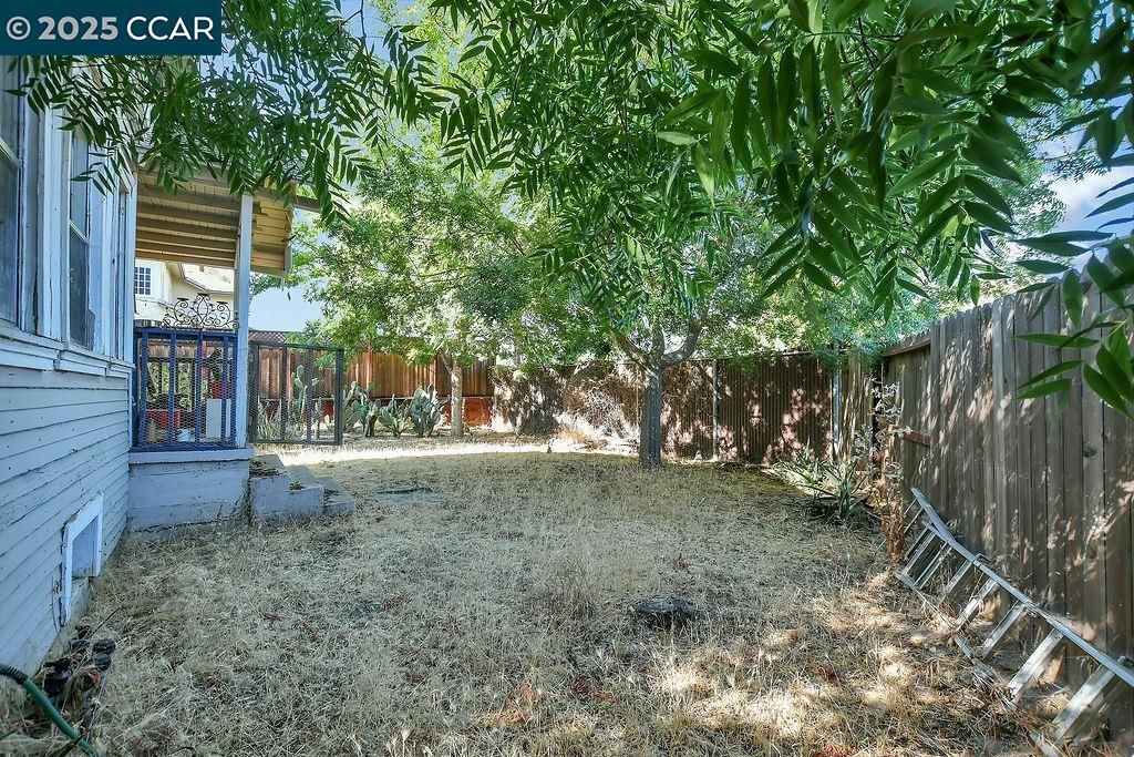 Detail Gallery Image 25 of 29 For 25 Megan Ct, Oakley,  CA 94561 - 3 Beds | 1 Baths