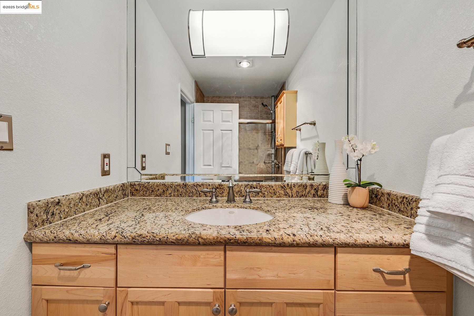 Photo #15: 41106990 Listing: Photo #15