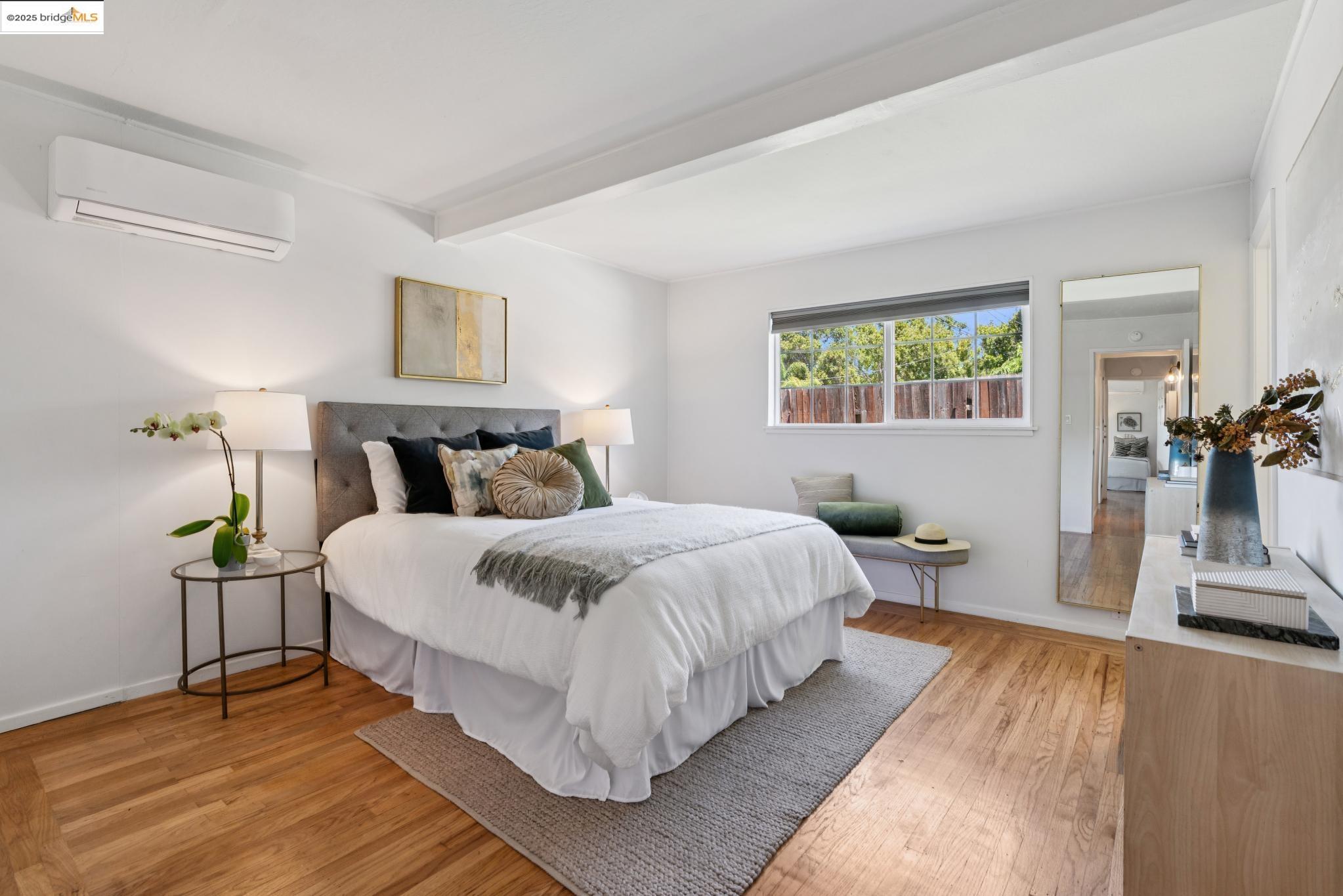 Detail Gallery Image 28 of 46 For 1865 Overhill Rd, Concord,  CA 94520 - 3 Beds | 2 Baths
