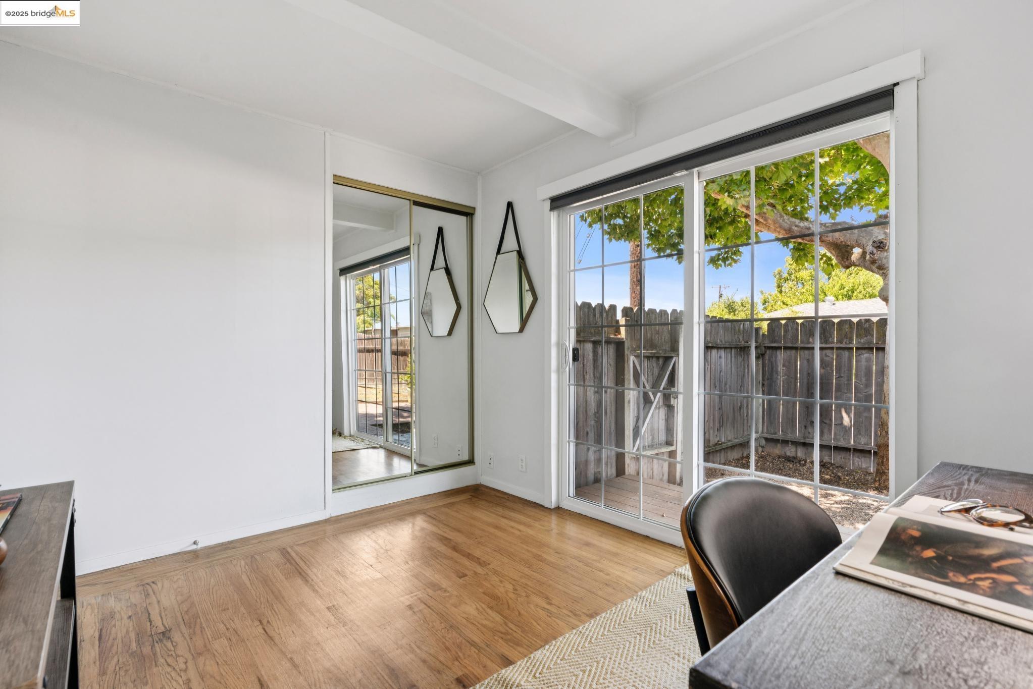 Detail Gallery Image 34 of 46 For 1865 Overhill Rd, Concord,  CA 94520 - 3 Beds | 2 Baths