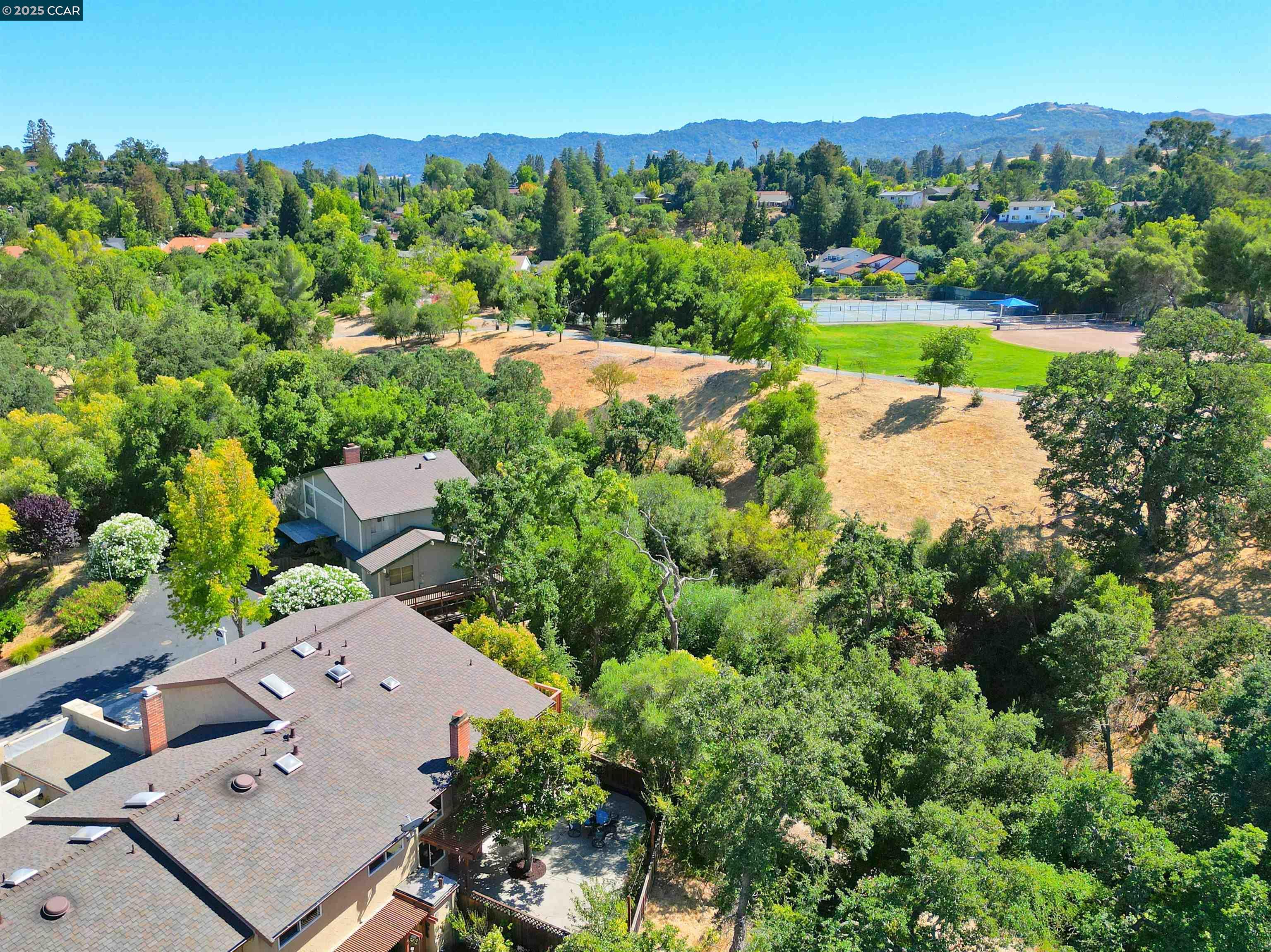 Detail Gallery Image 36 of 48 For 1084 Southdown Court, Walnut Creek,  CA 94596 - 3 Beds | 2/1 Baths