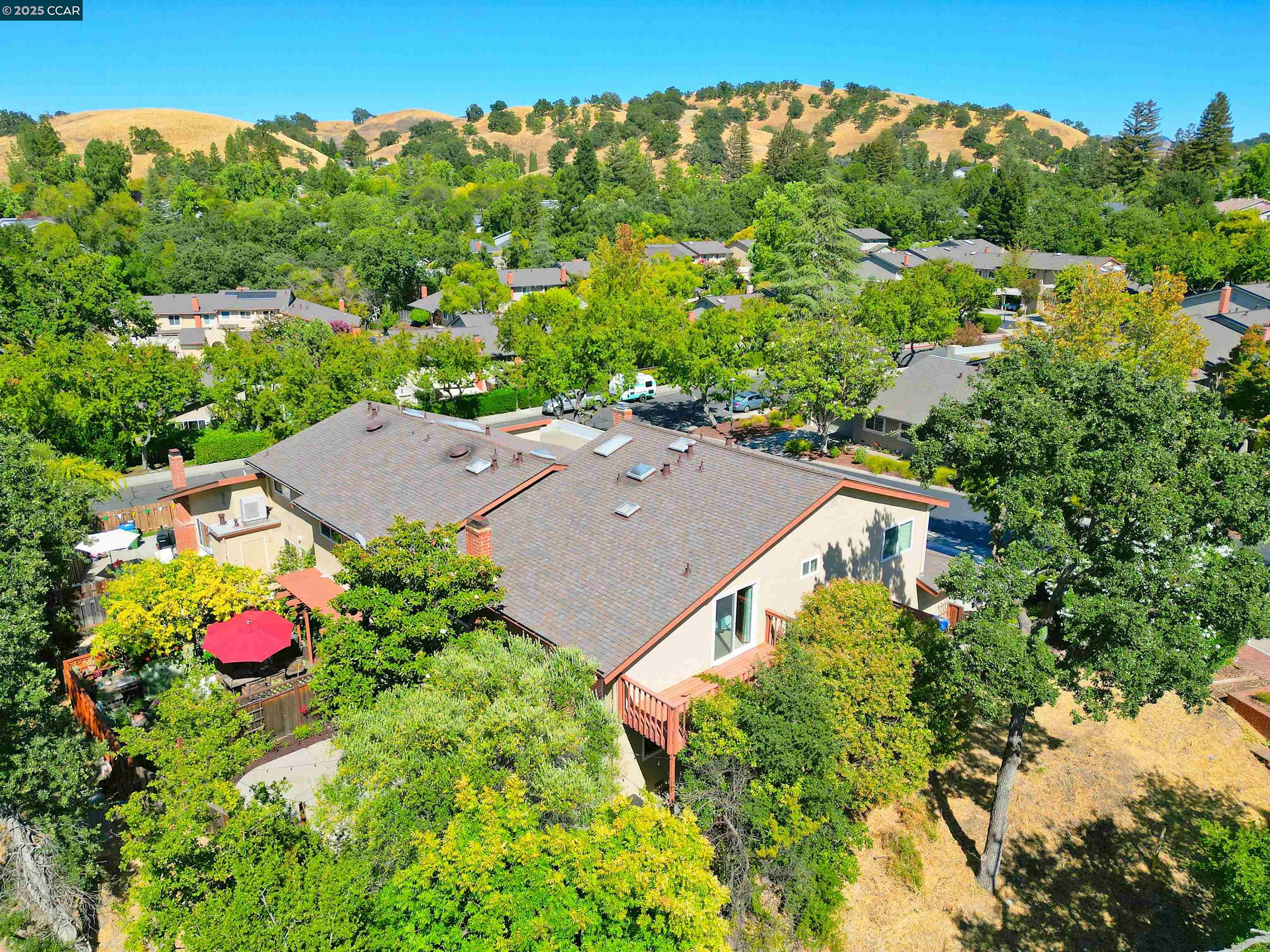 Detail Gallery Image 38 of 48 For 1084 Southdown Court, Walnut Creek,  CA 94596 - 3 Beds | 2/1 Baths