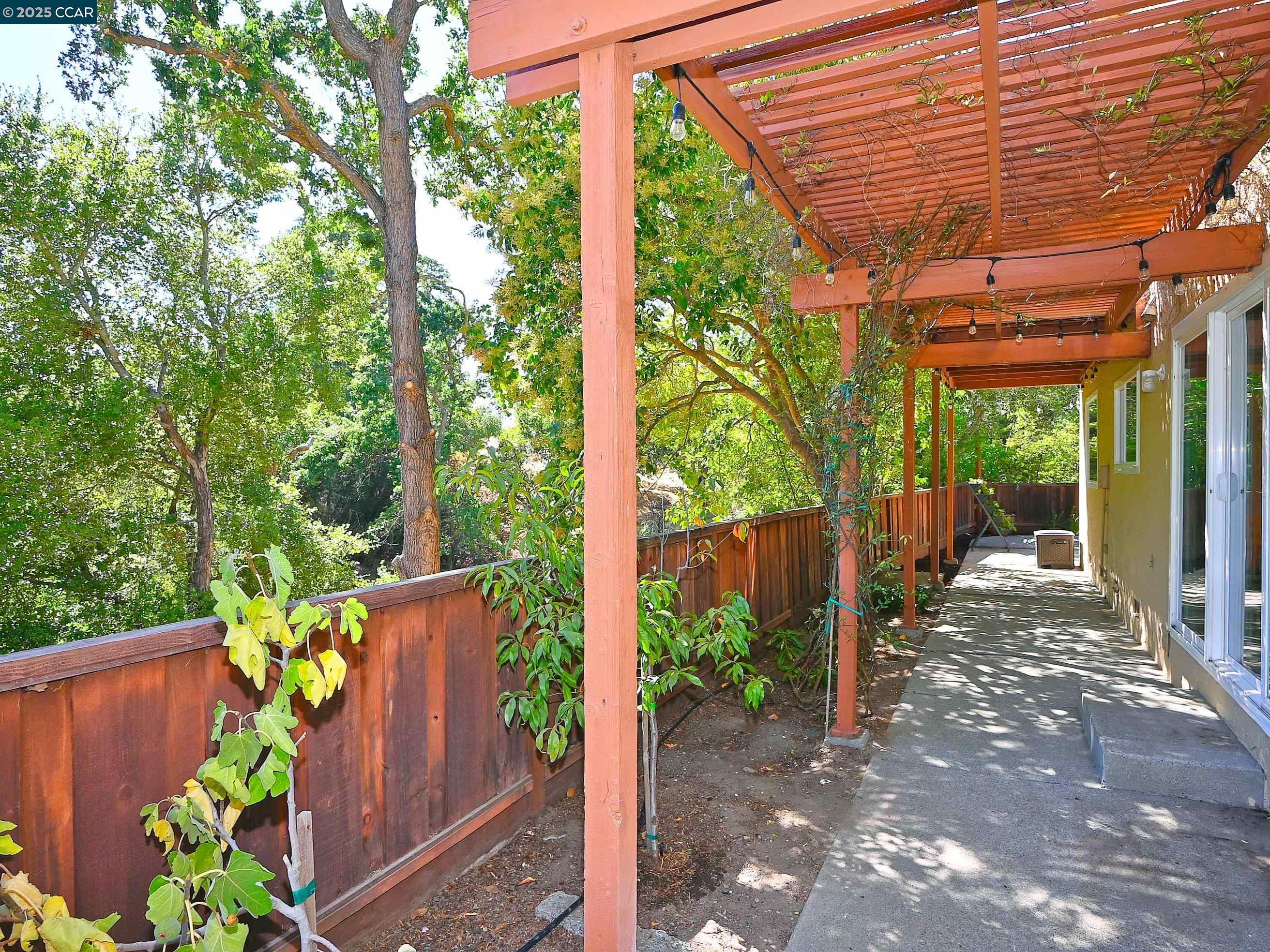 Photo #39: 41107000 Listing: Photo #39