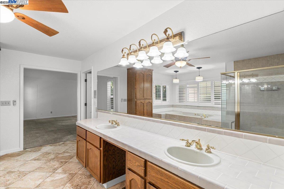 Detail Gallery Image 22 of 48 For 27000 S Hillview St, Tracy,  CA 95304 - 4 Beds | 3 Baths