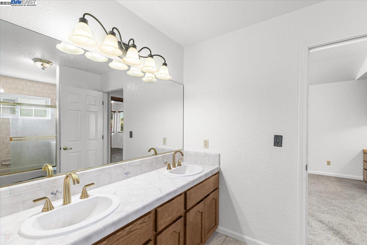 Detail Gallery Image 27 of 48 For 27000 S Hillview St, Tracy,  CA 95304 - 4 Beds | 3 Baths