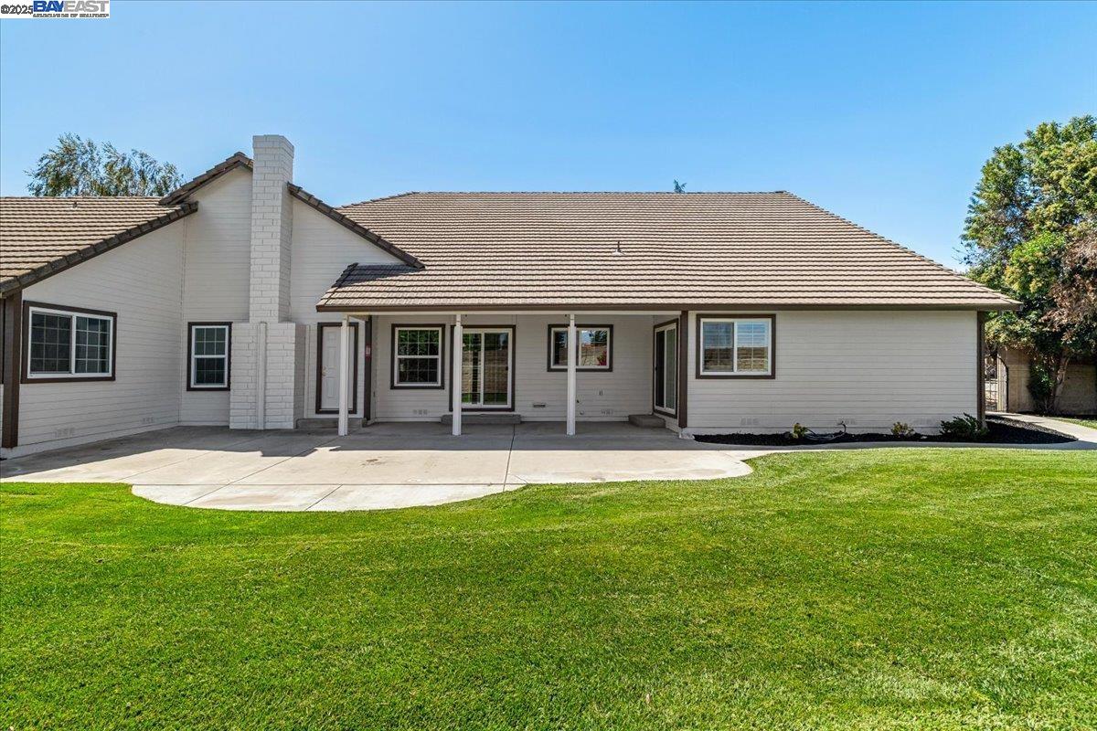 Detail Gallery Image 35 of 48 For 27000 S Hillview St, Tracy,  CA 95304 - 4 Beds | 3 Baths