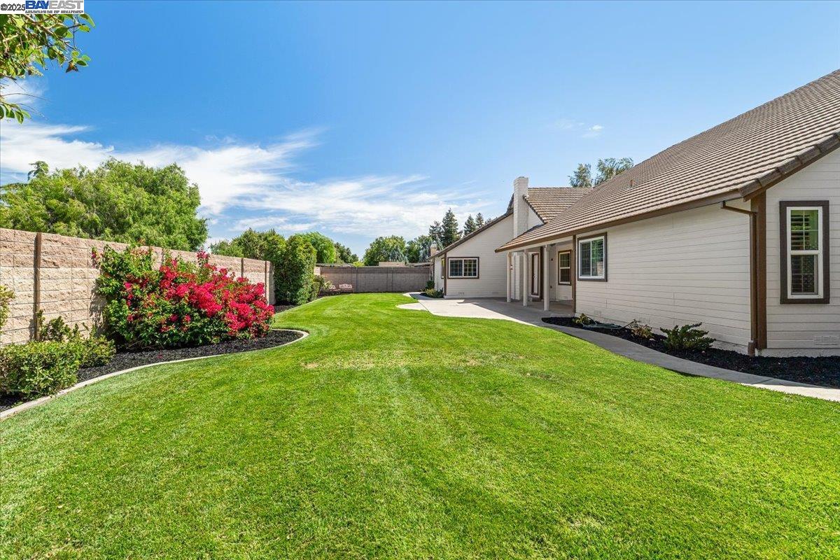 Detail Gallery Image 36 of 48 For 27000 S Hillview St, Tracy,  CA 95304 - 4 Beds | 3 Baths