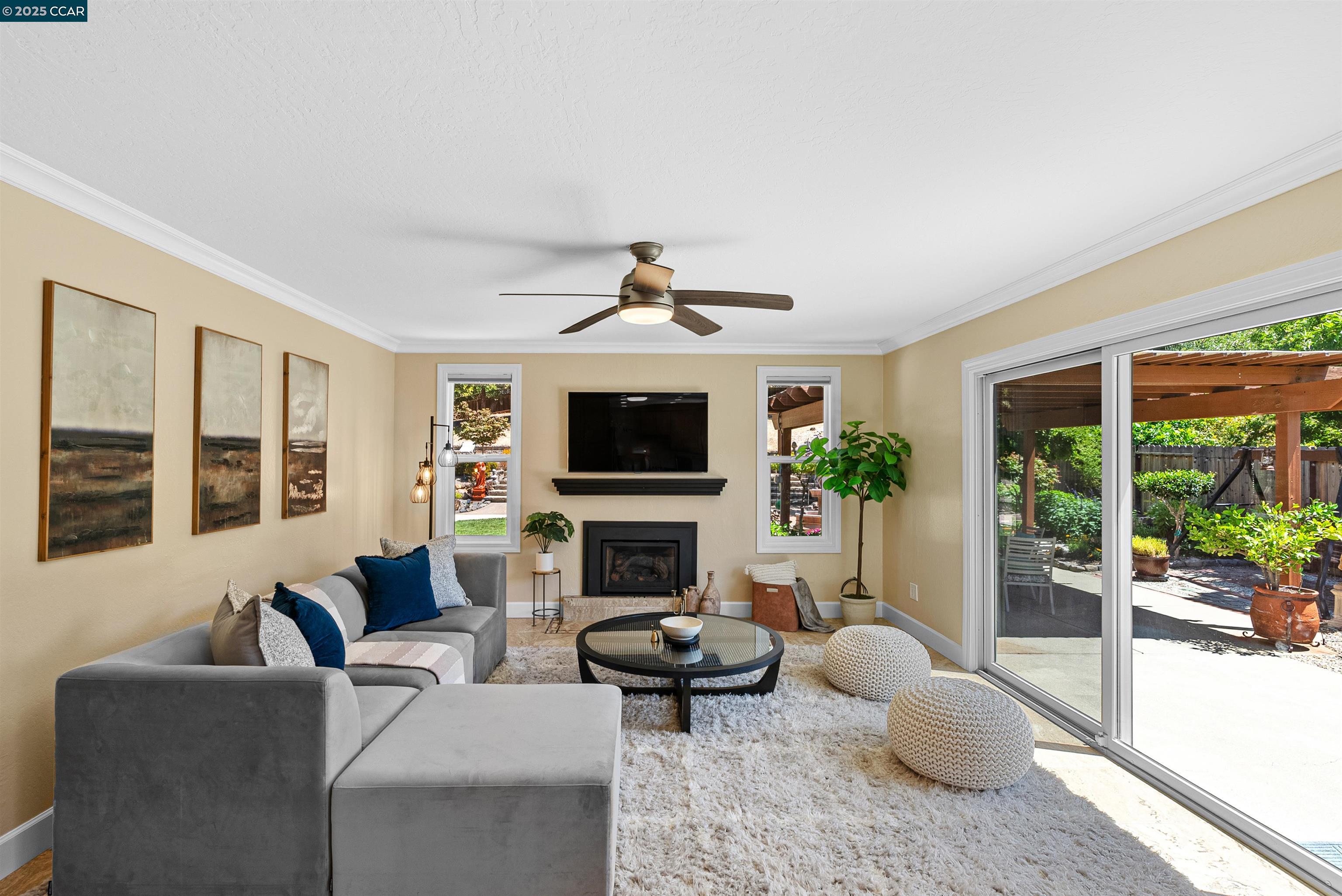 Detail Gallery Image 11 of 33 For 2 Rialto Dr, Clayton,  CA 94517 - 3 Beds | 2 Baths