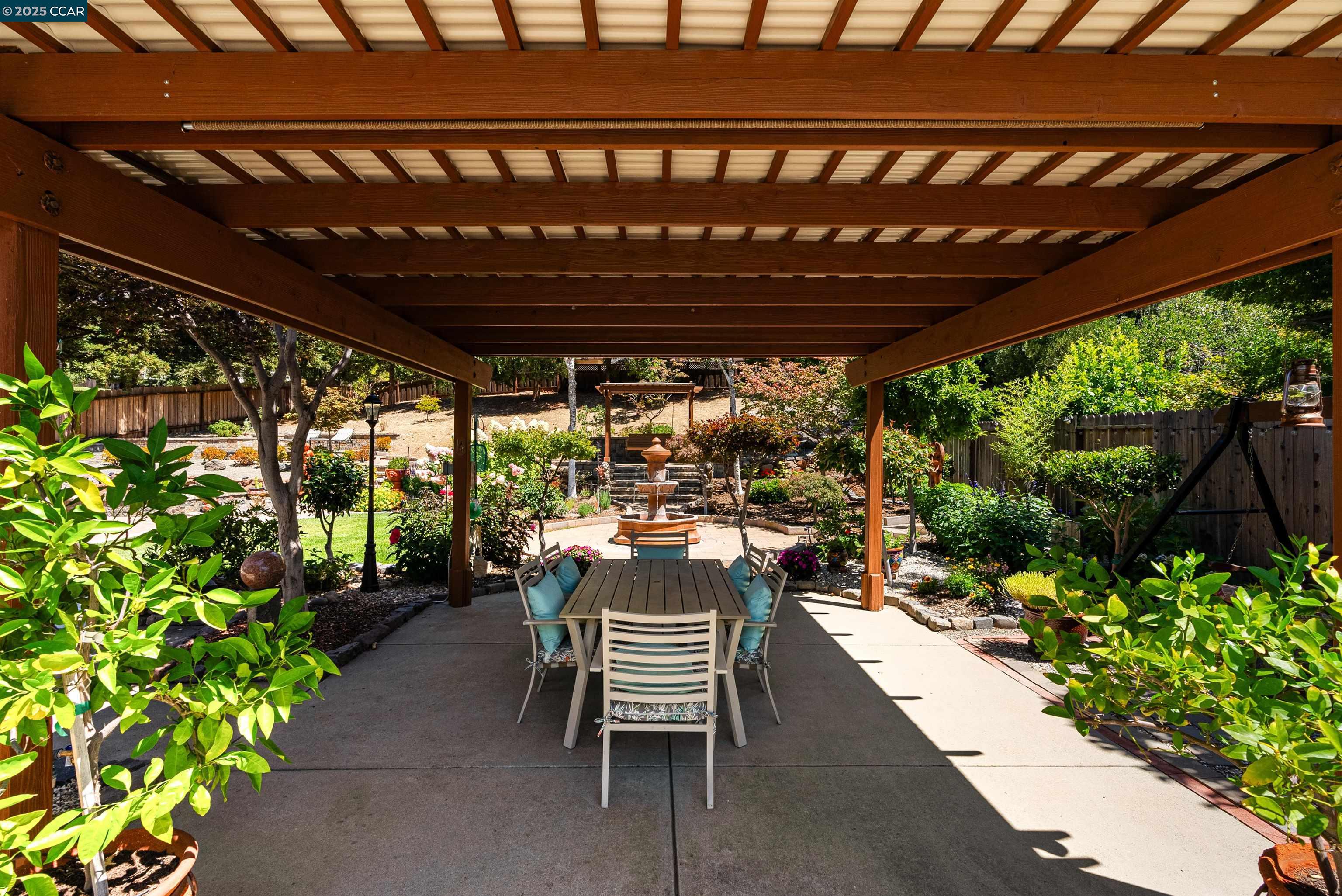 Detail Gallery Image 21 of 33 For 2 Rialto Dr, Clayton,  CA 94517 - 3 Beds | 2 Baths